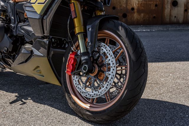2023 S Diavel Lamborghini, 12/18