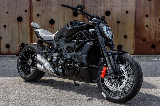 2023 DUCATI  X-Diavel Nera