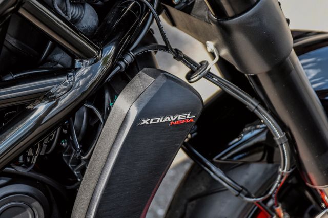2023 DUCATI  X-Diavel Nera, 6/13