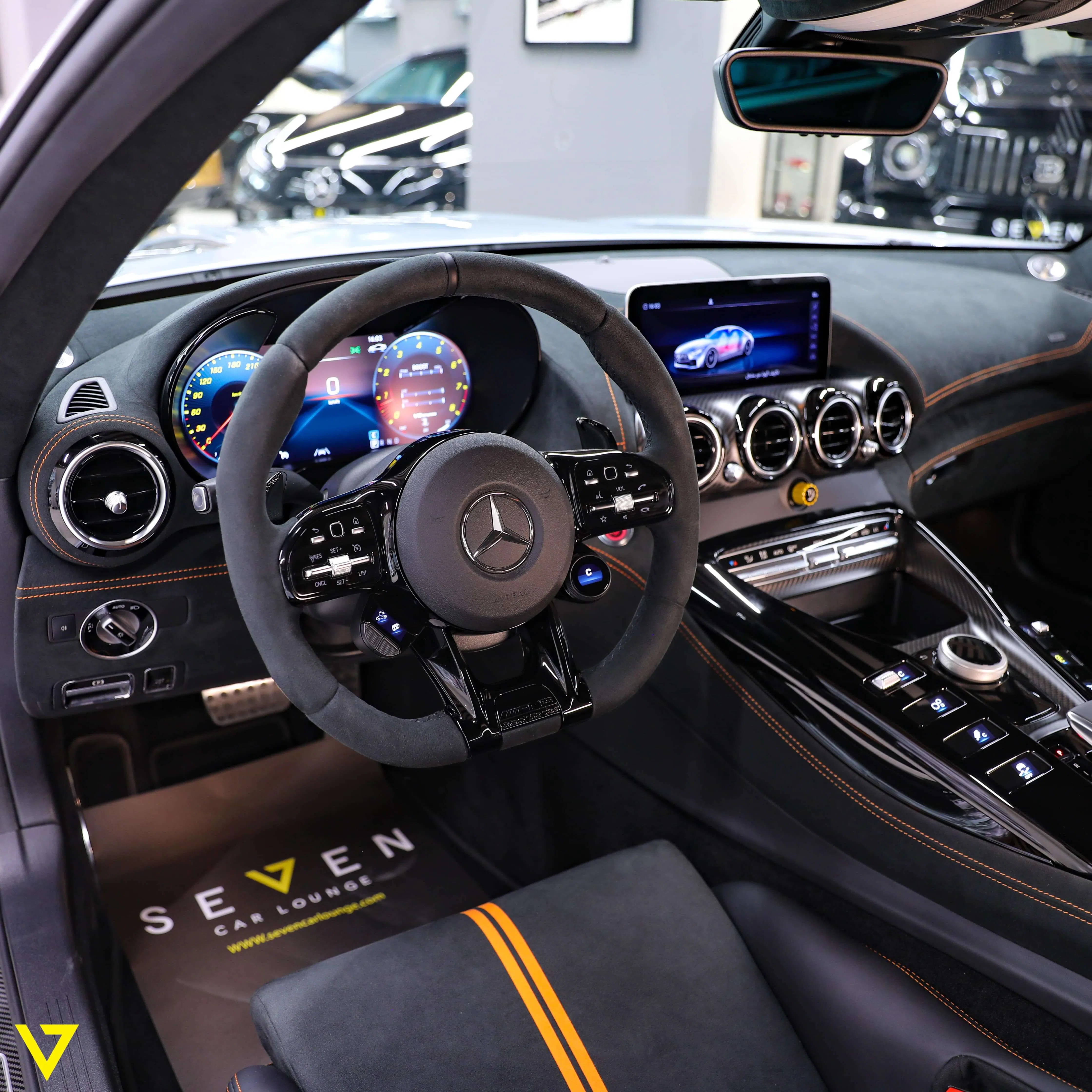 2022 MERCEDES-BENZ AMG GT Black series interior, dashboard
