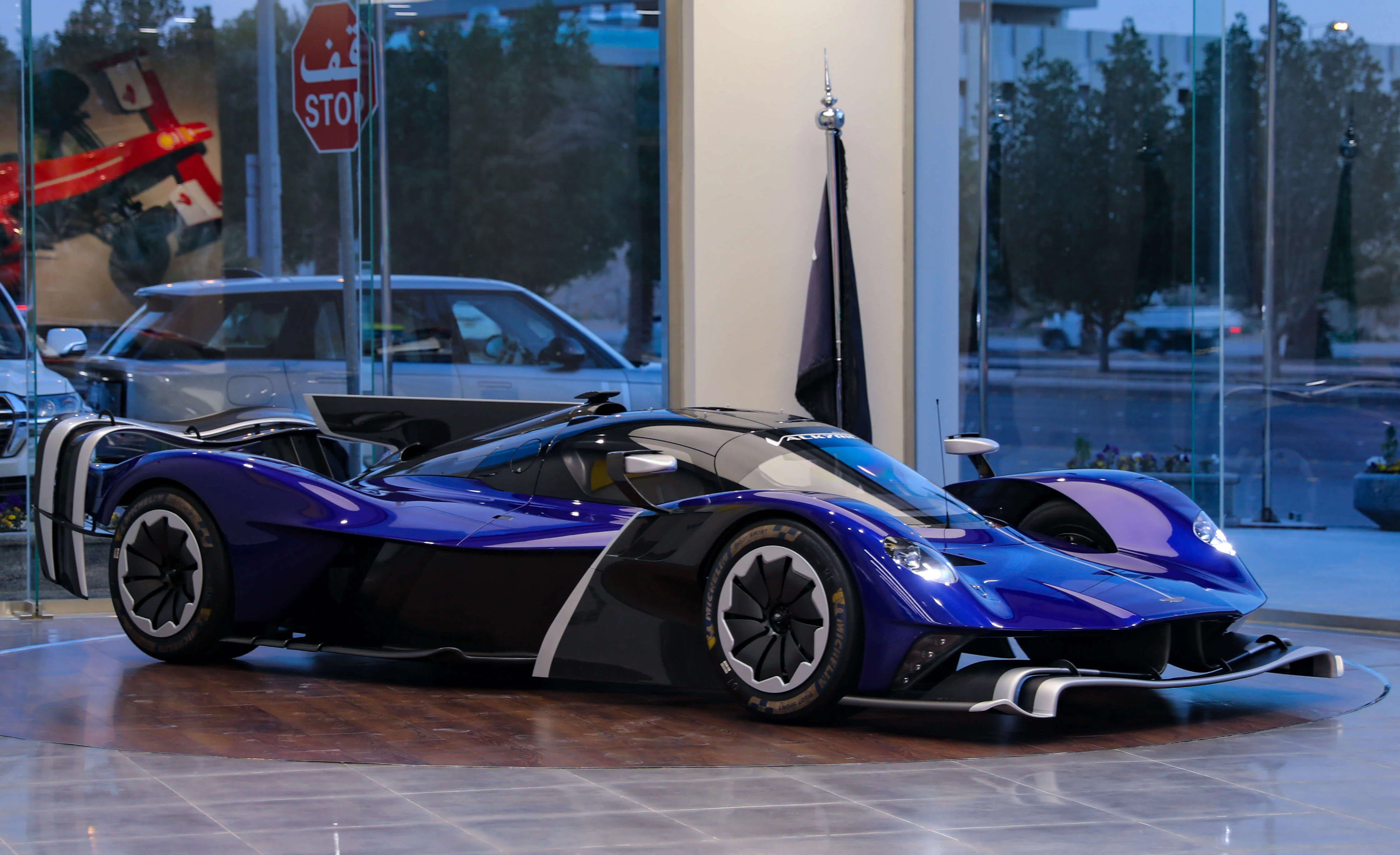 2022 Aston Martin Valkyrie AMR Pro