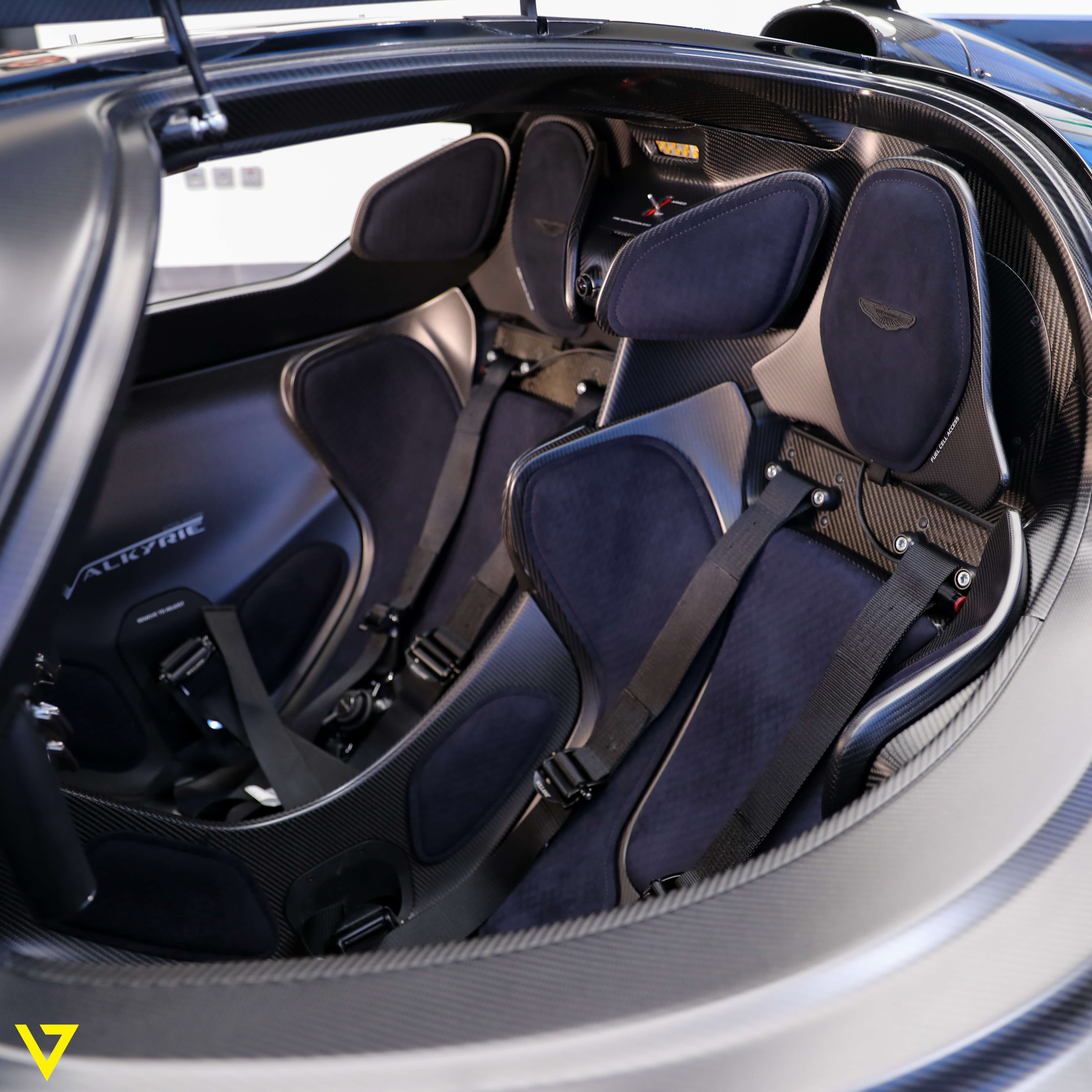 2022 Aston Martin Valkyrie AMR Pro, 11/14