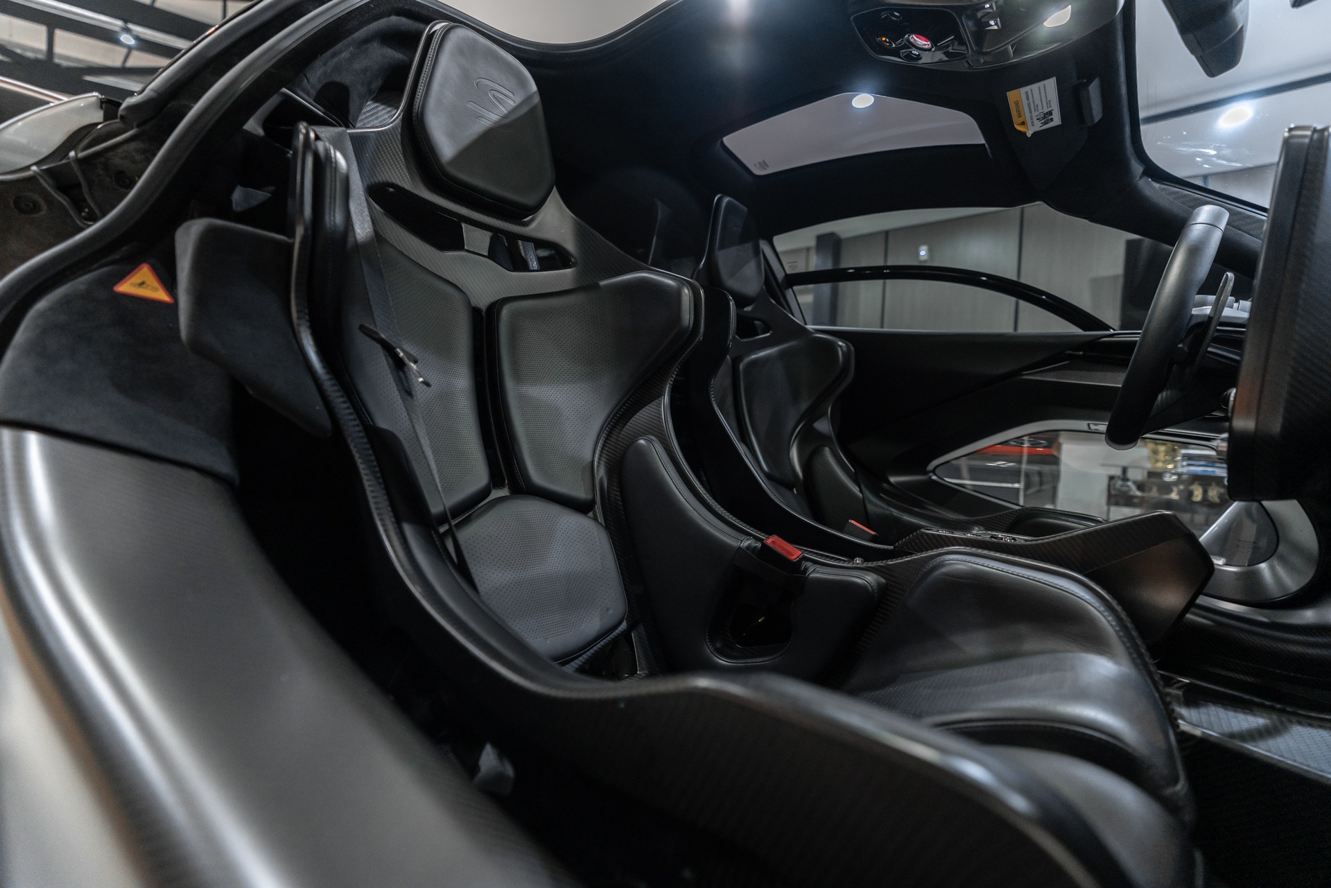 2019 MCLAREN SENNA, 10/16