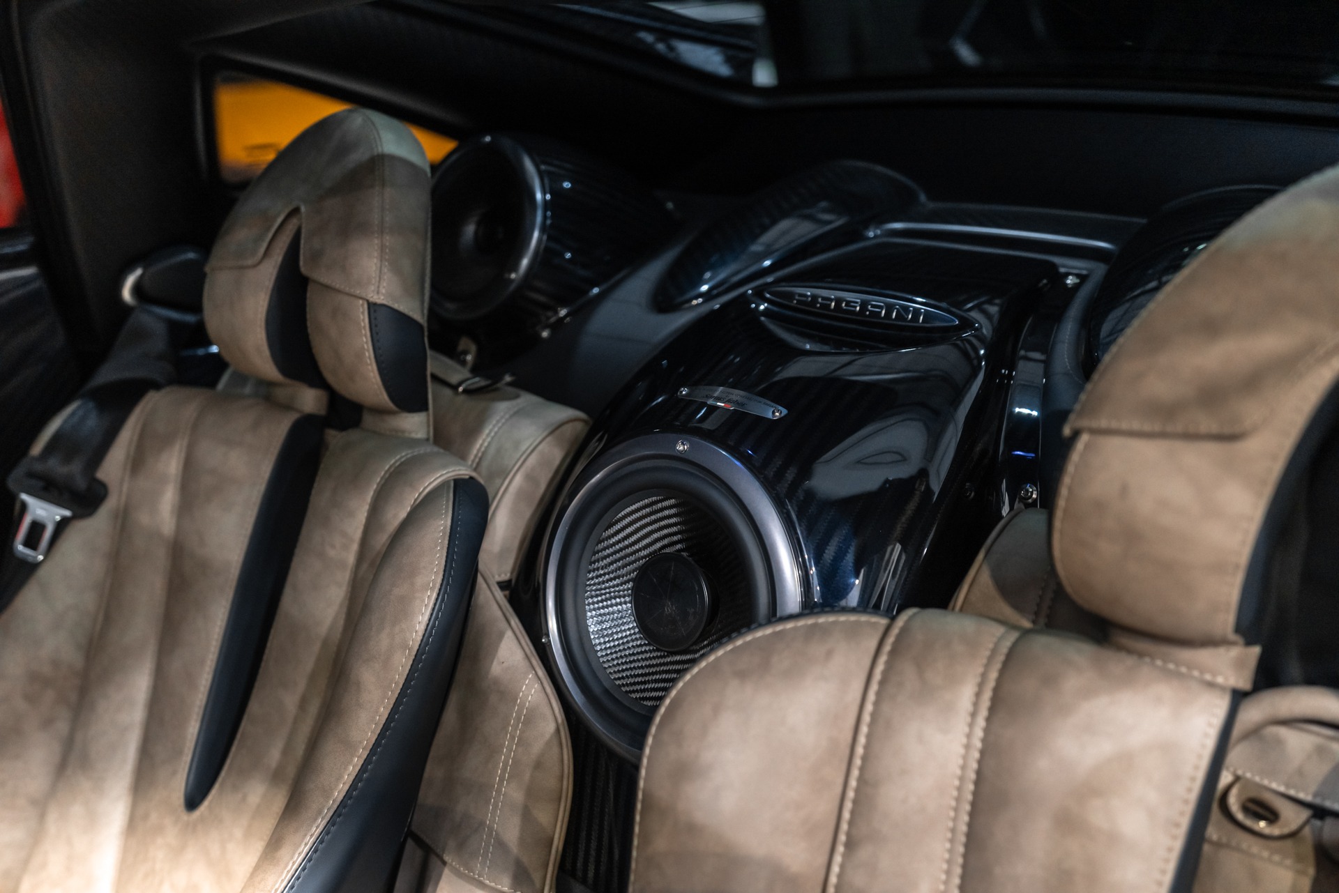 2014 Pagani Huayra Coupe, 4/17