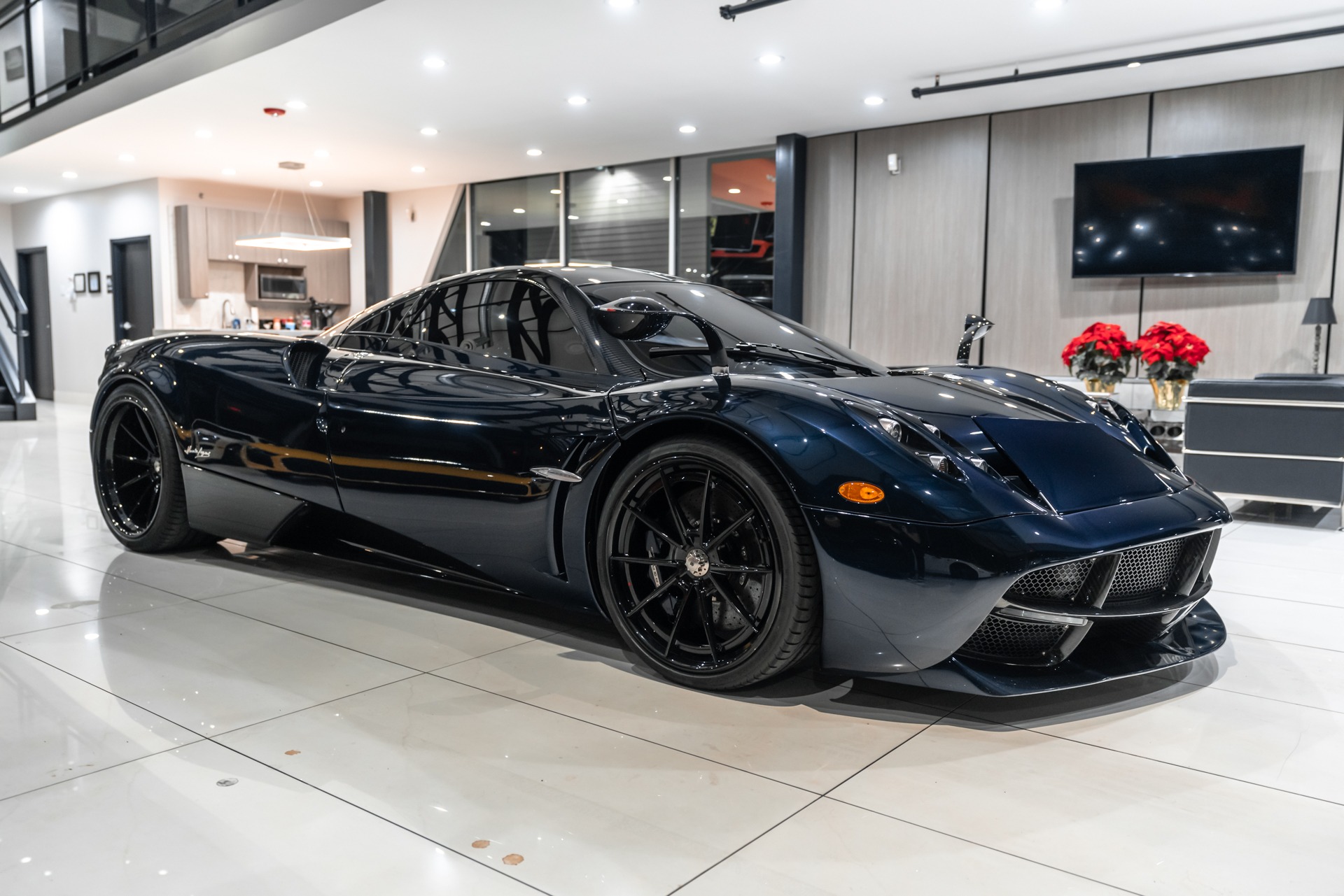 2014 Pagani Huayra Coupe, 8/17