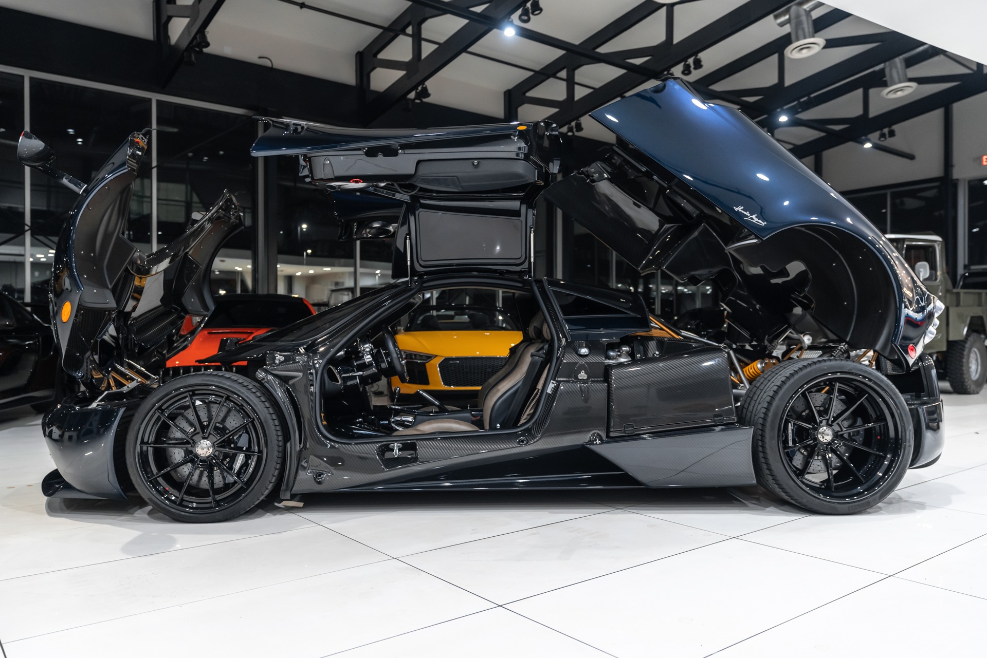 2014 Pagani Huayra Coupe, 10/17