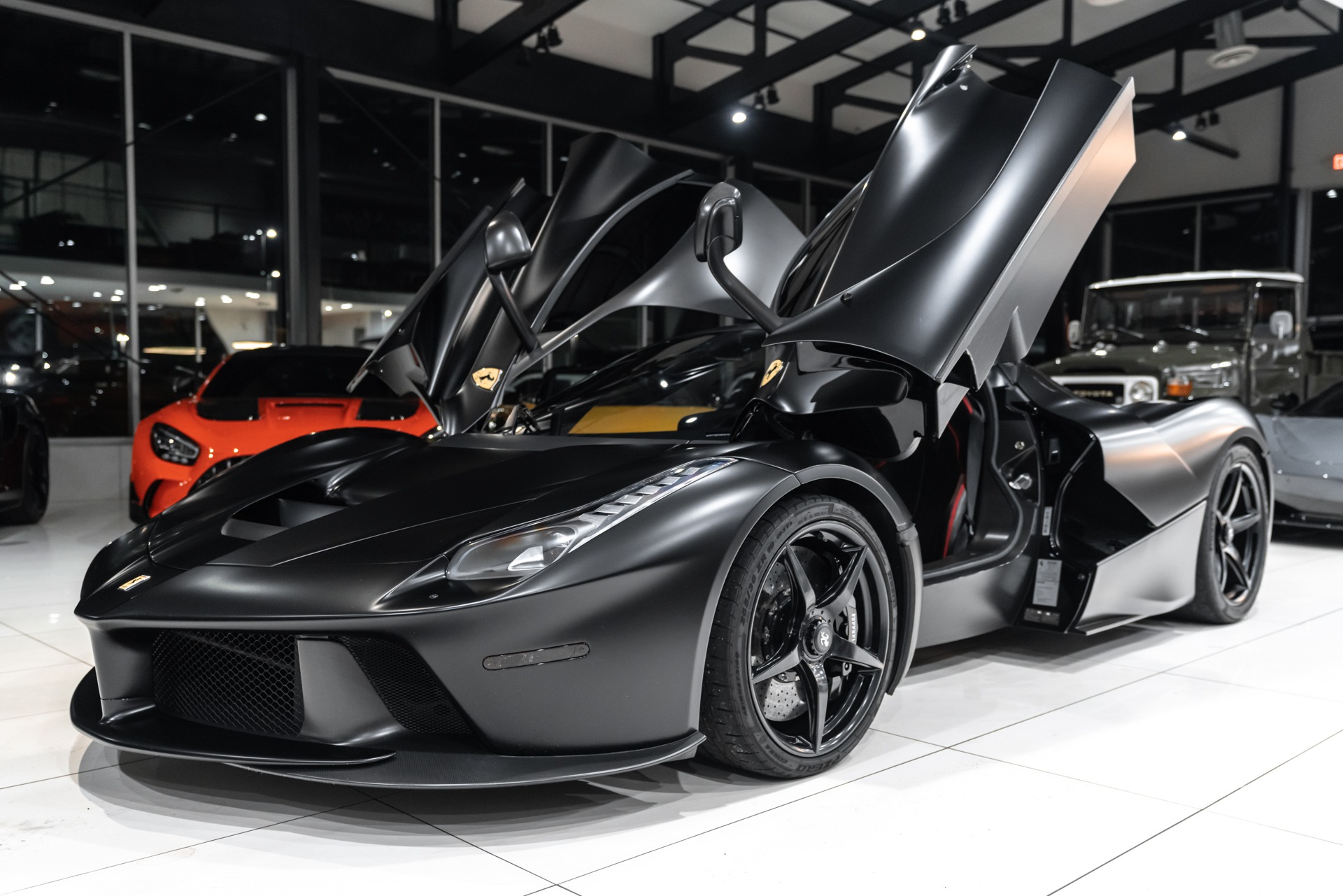 2015 FERRARI LAFERRARI
