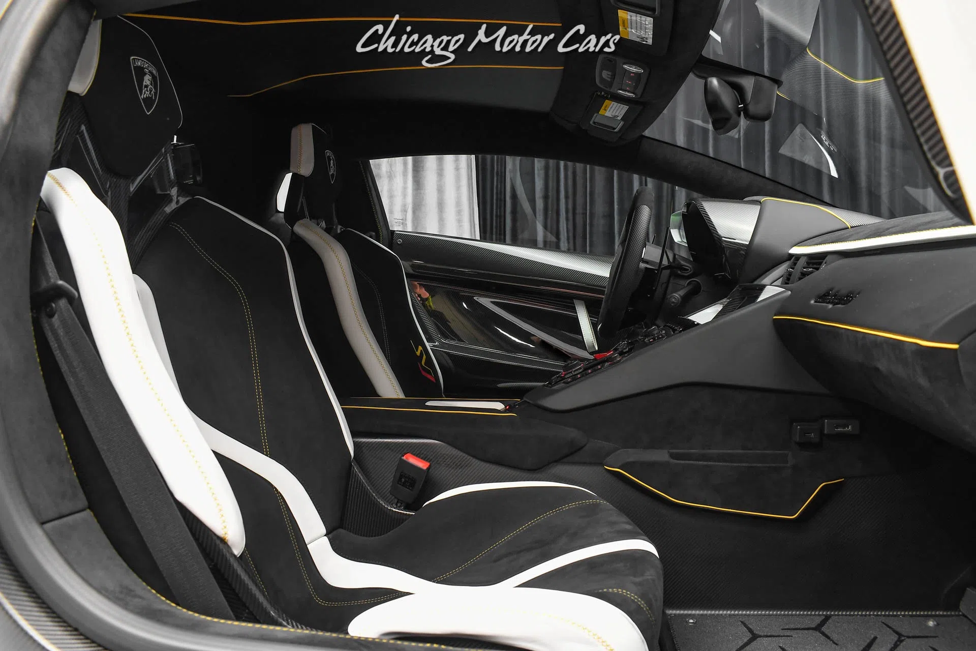 2020 Lamborghini Aventador LP770-4 SVJ 63 Edition Coupe interior, Nero Cosmus