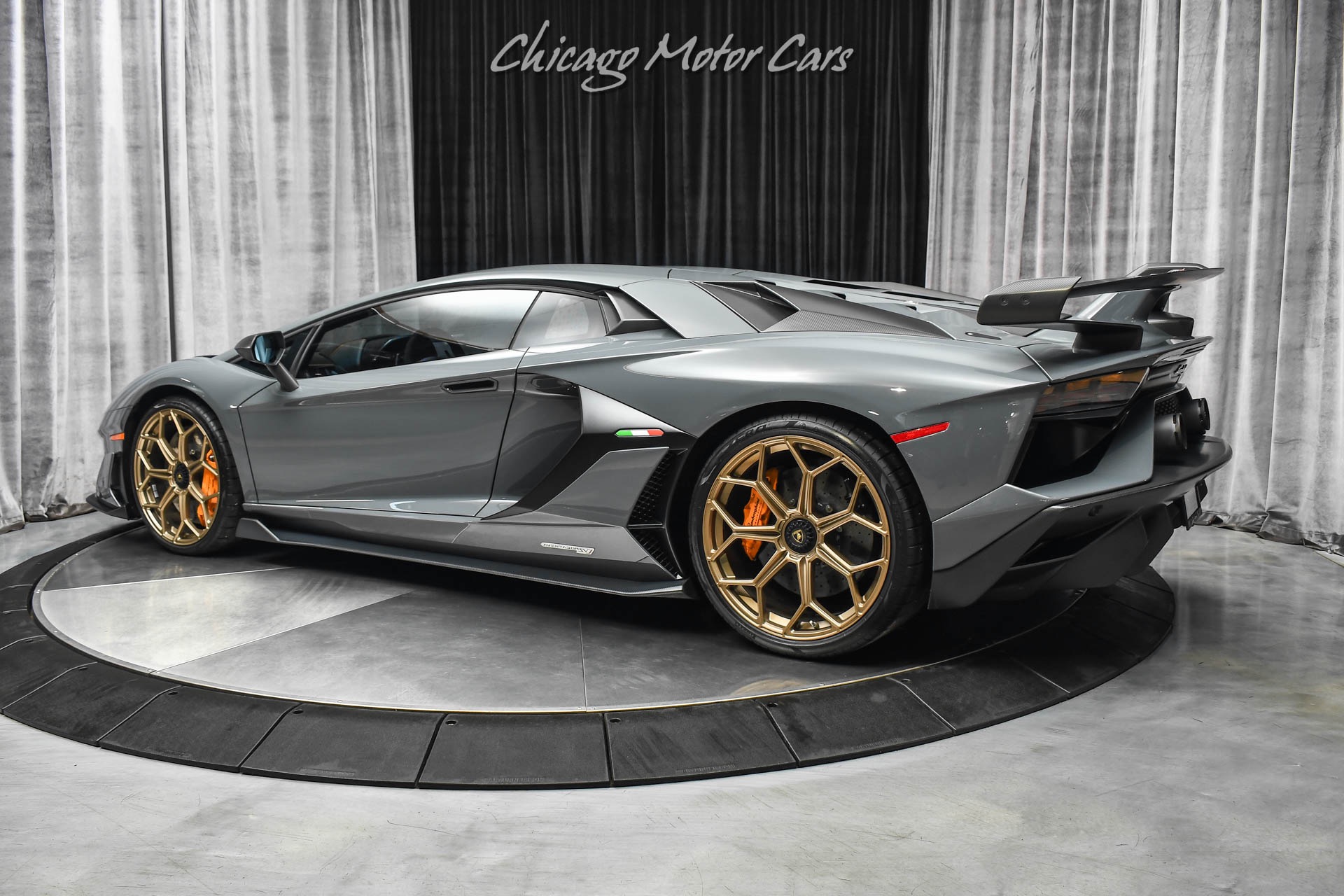 2019 Lamborghini Aventador SVJ Coupe, 18/20
