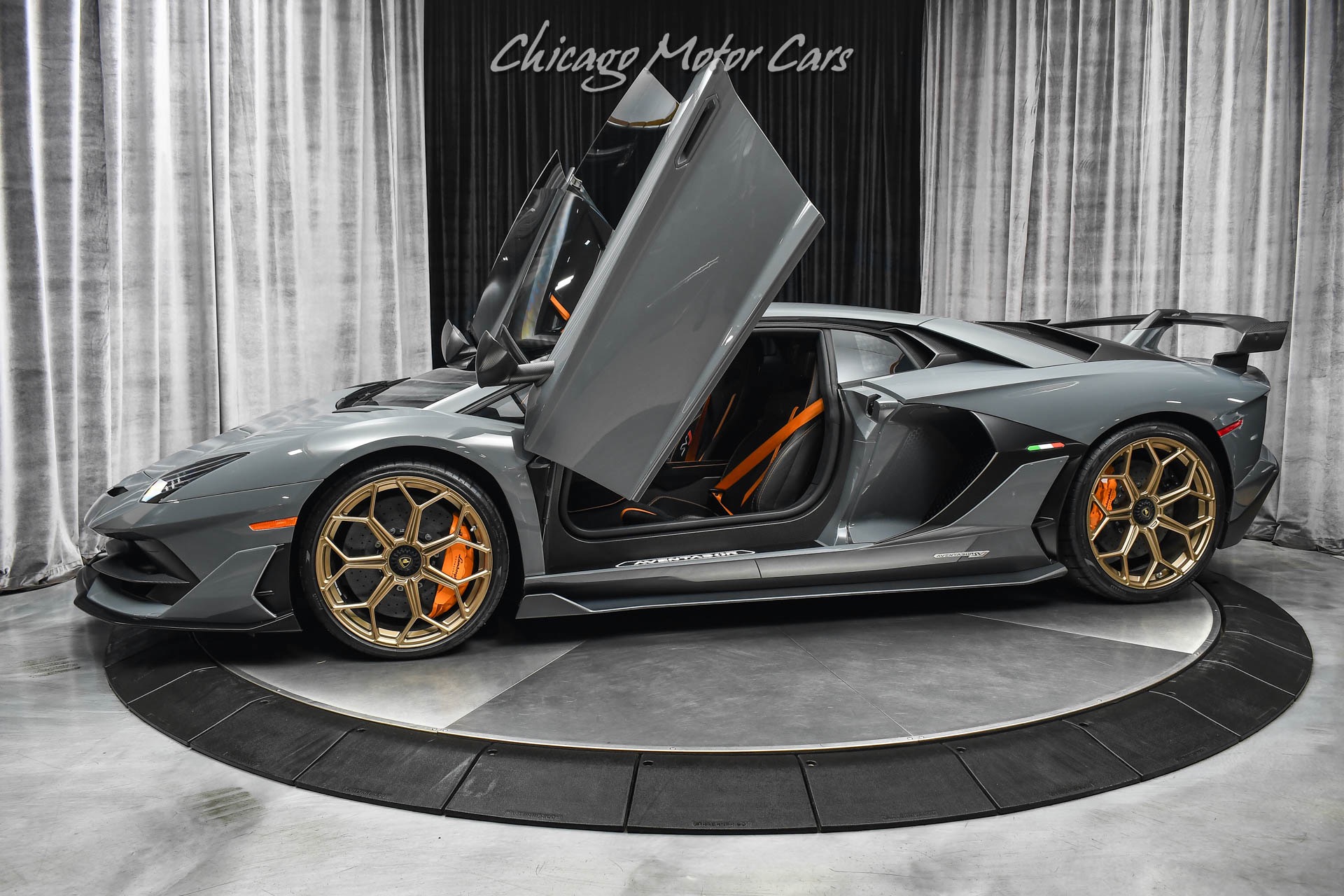 2019 Lamborghini Aventador SVJ Coupe, 19/20