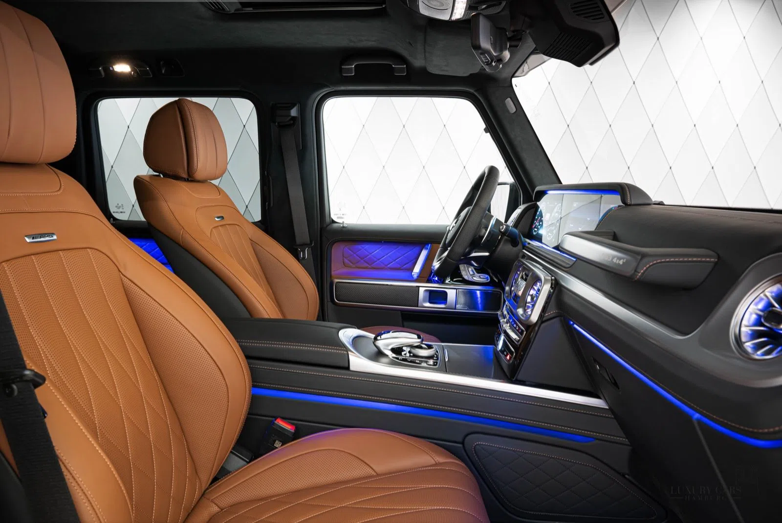 2022 Mercedes-Benz G 63 AMG 4x4² interior, seats