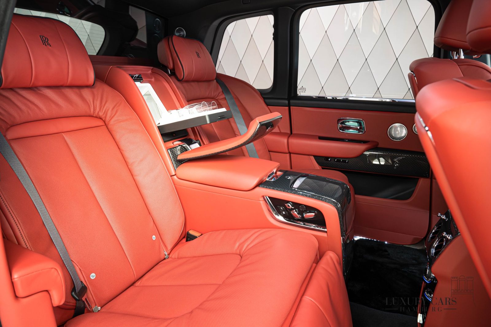 2022 Rolls-Royce Cullinan BLACK BADGE, 7/32