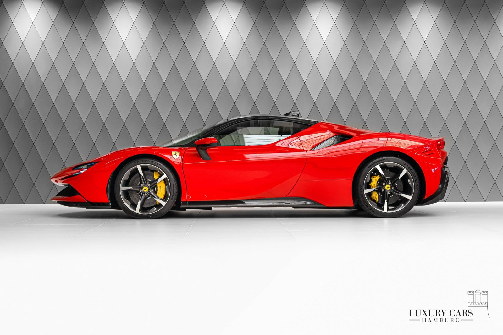 2023 Ferrari SF 90 Stradale, 3/14