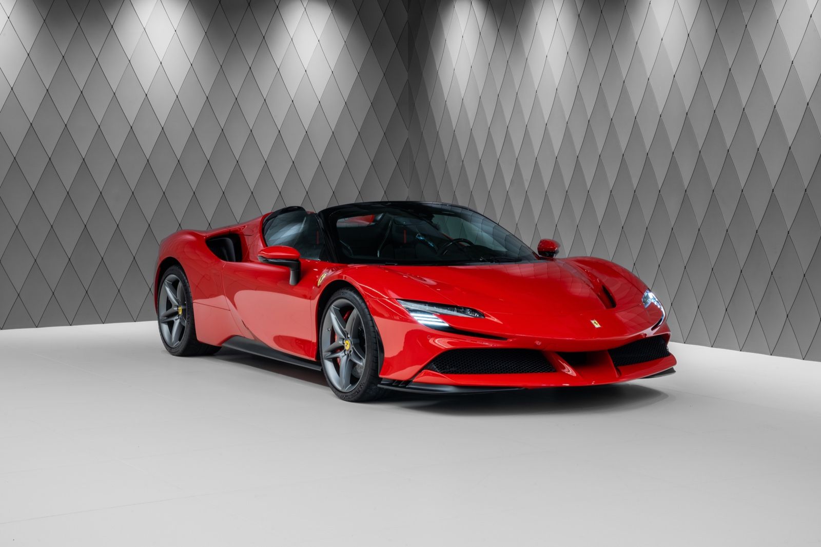 2023 Ferrari SF 90 Spider