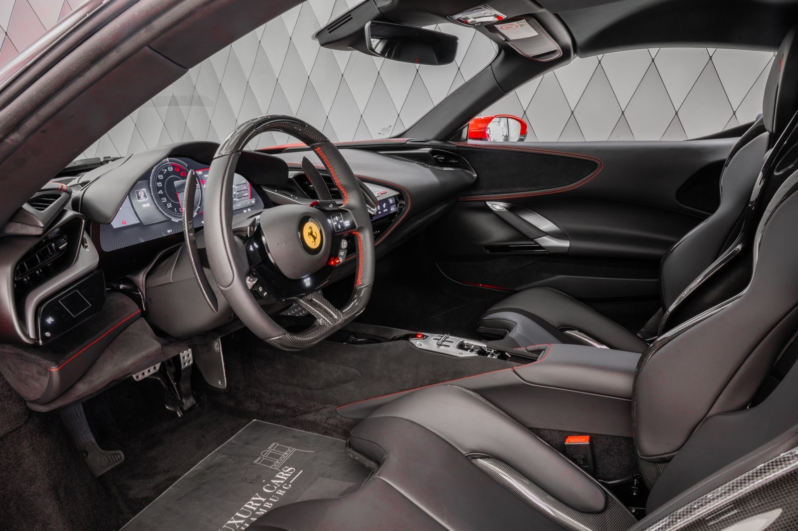 2023 Ferrari SF 90 Spider, 4/13