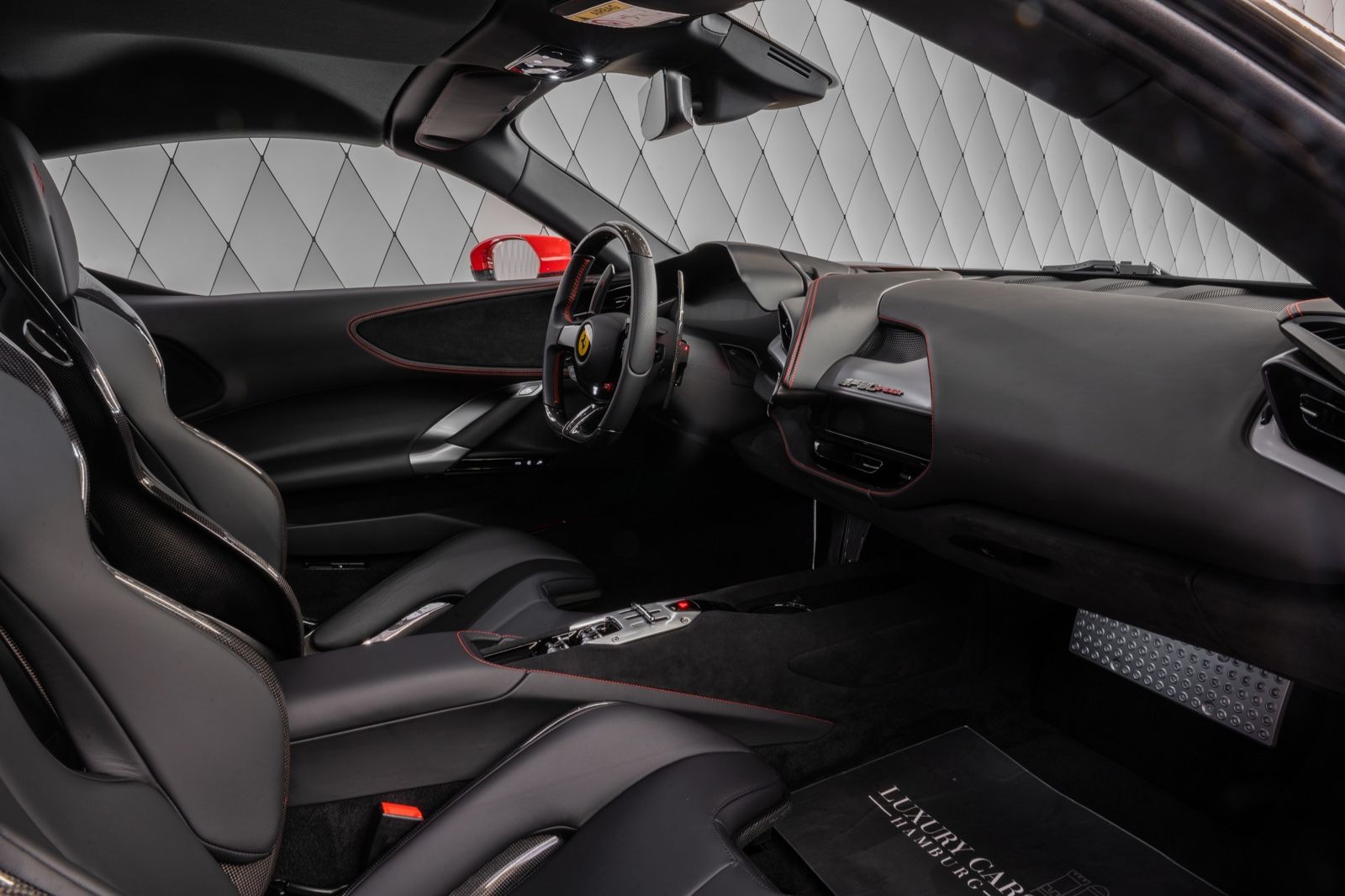 2023 Ferrari SF 90 Spider, 7/13