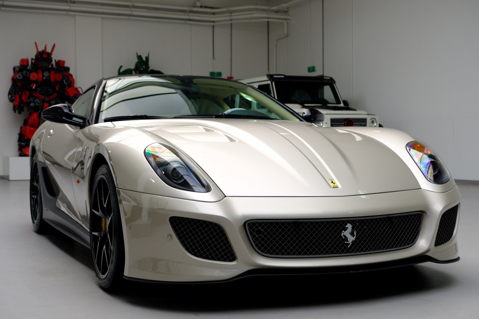 2010 Ferrari 599 GTO, 9/24