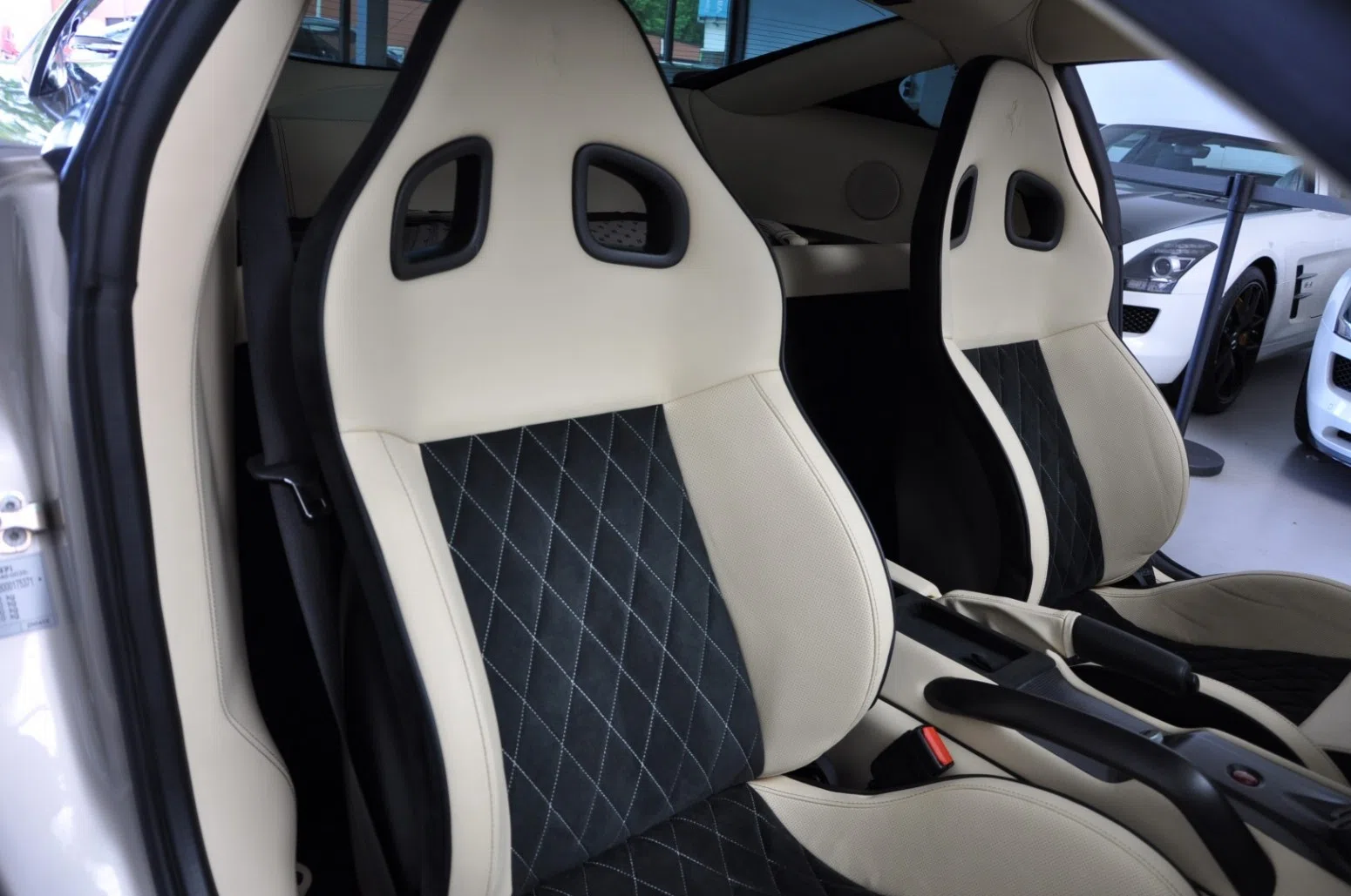 2010 Ferrari 599 GTO interior, seats