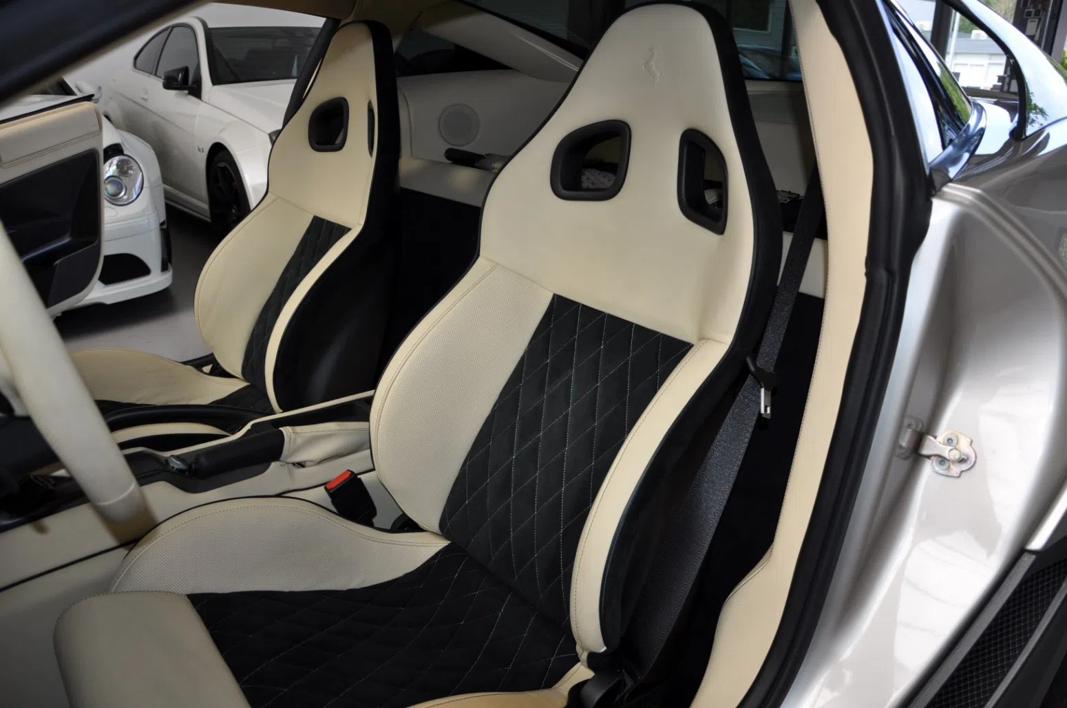 2010 Ferrari 599 GTO interior, seats