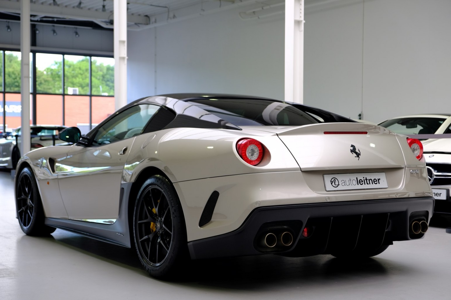 2010 Ferrari 599 GTO, 19/24