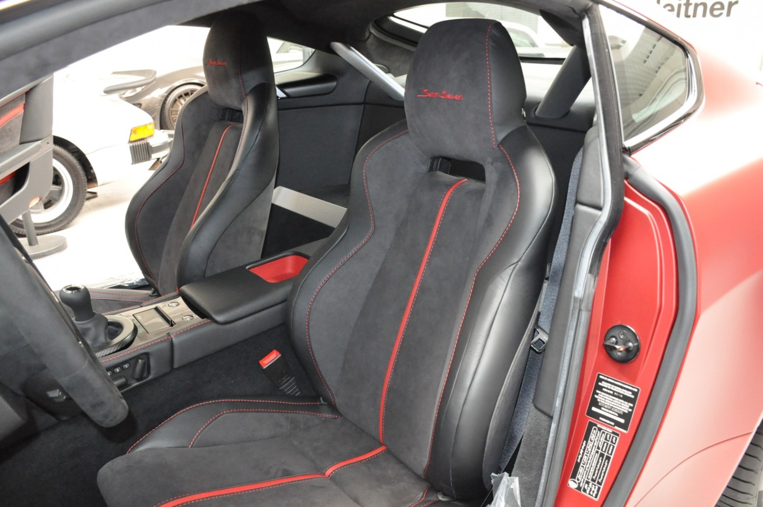 2018 Aston Martin V12 Vantage S Satin Seven, 14/18