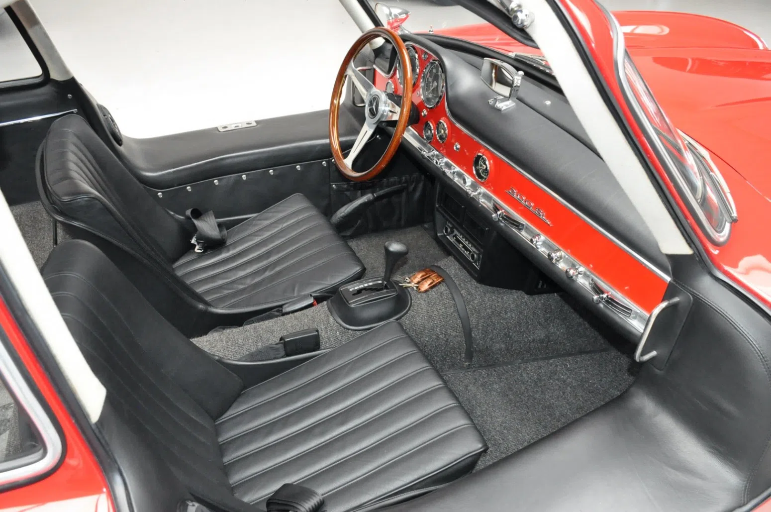 1987 Mercedes-Benz 300 SL Gullwing interior
