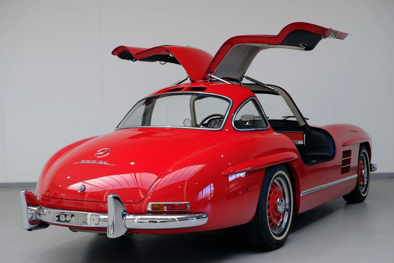 1987 Mercedes-Benz 300 SL Gullwing for sale, exterior