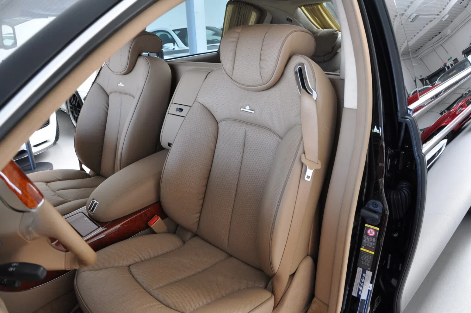 2011 Maybach 62S interior, seats