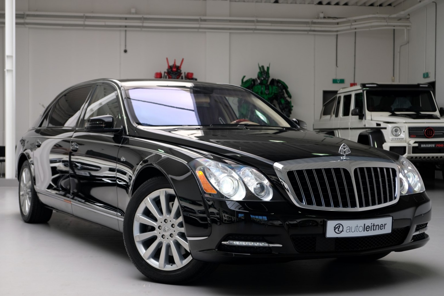 2011 Maybach 62S, 17/24