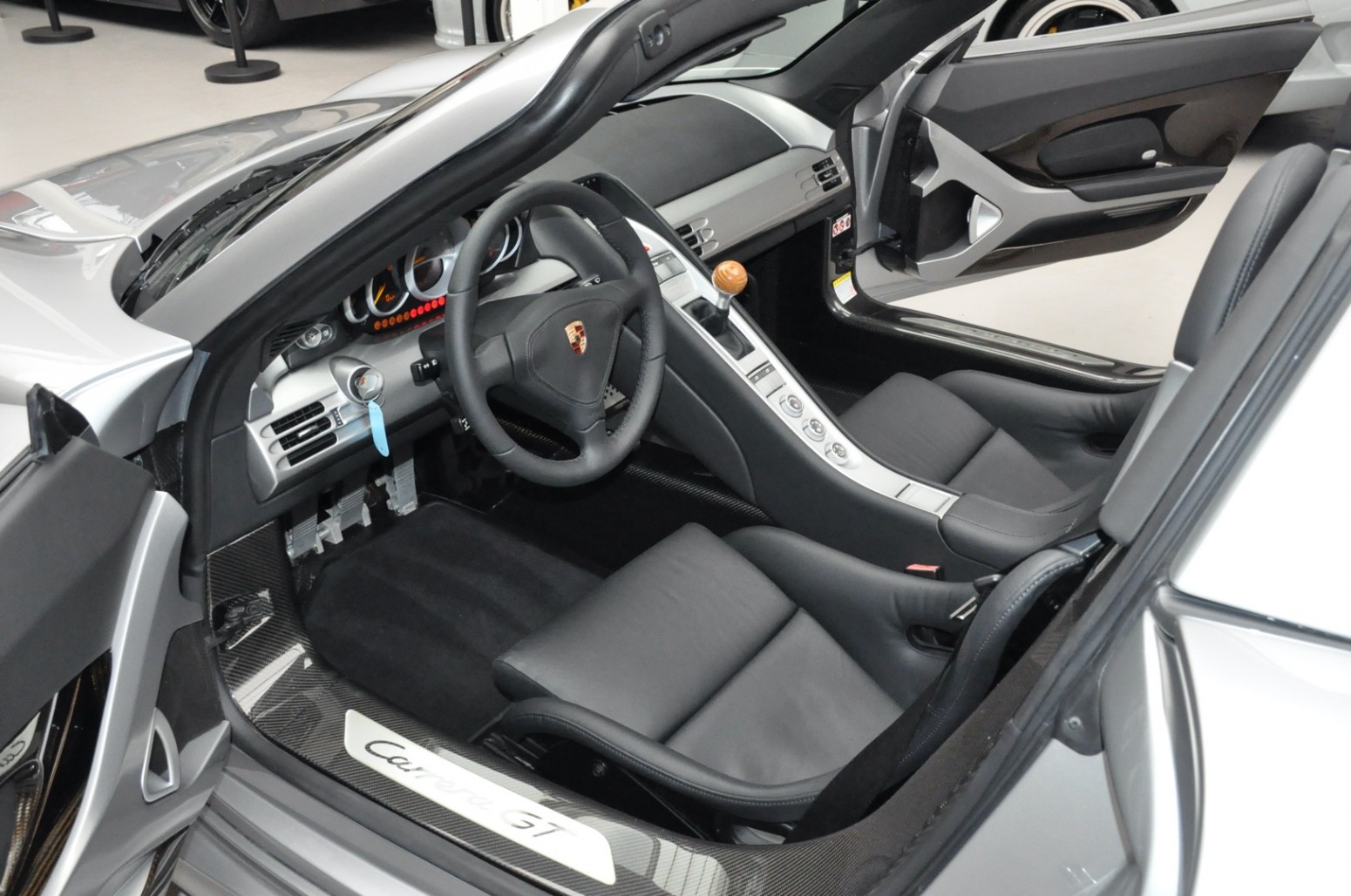 2004 Porsche Carrera GT, 5/20
