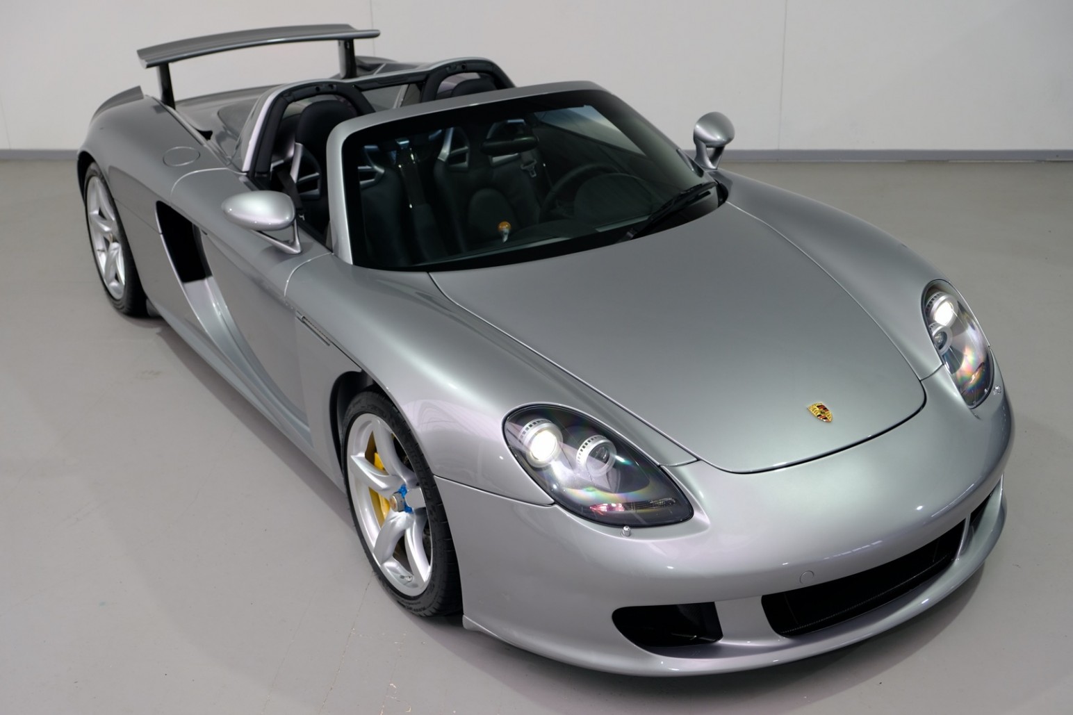 2004 Porsche Carrera GT, 6/20