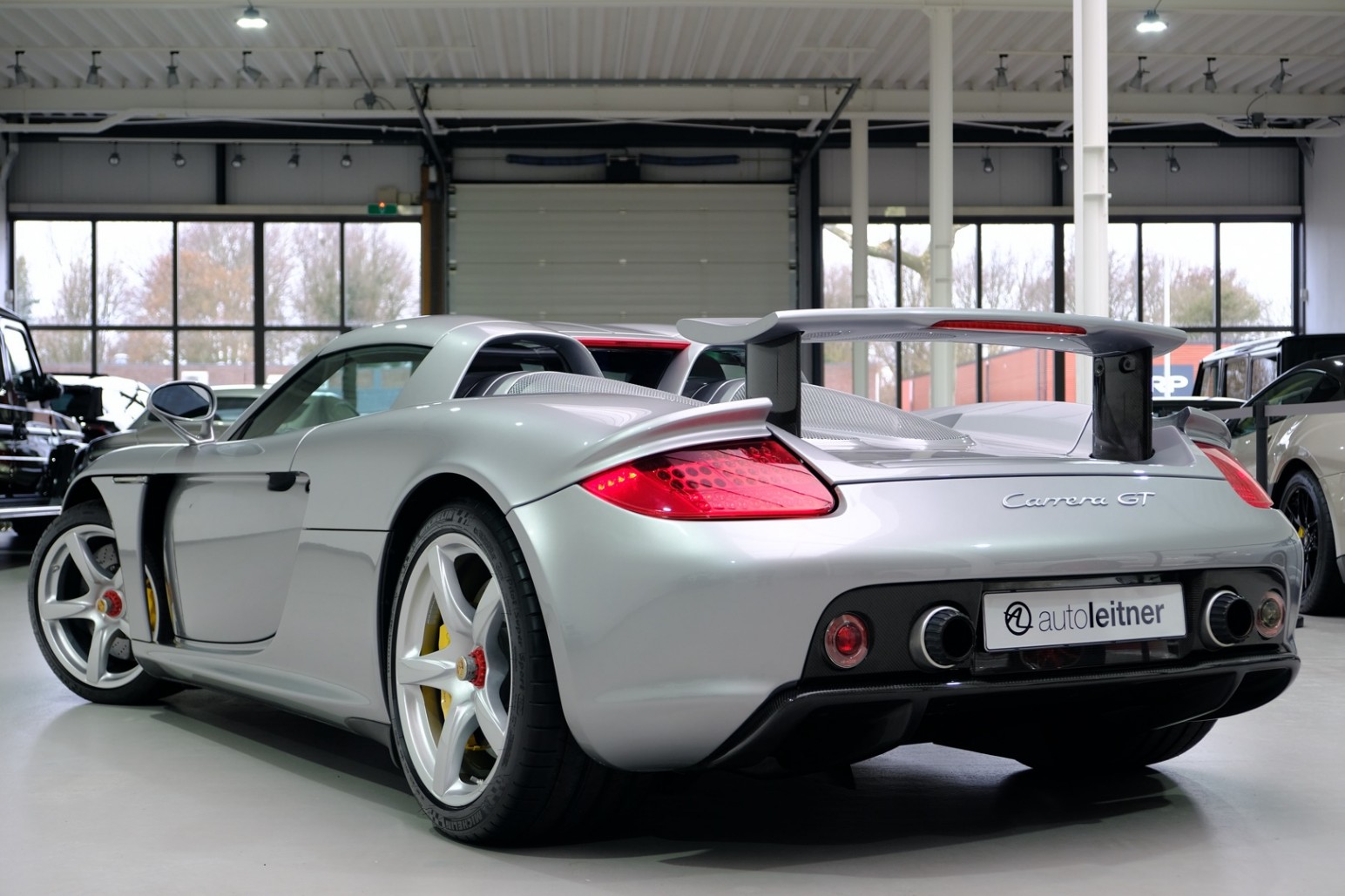 2004 Porsche Carrera GT, 10/20