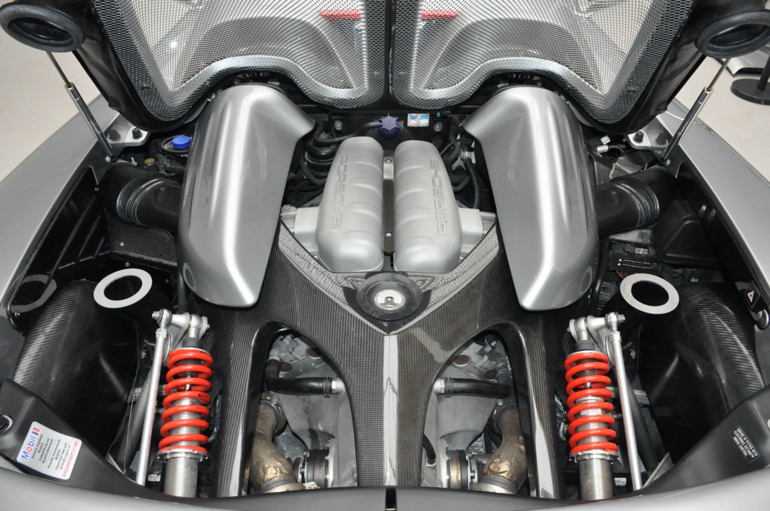 2004 Porsche Carrera GT, 16/20