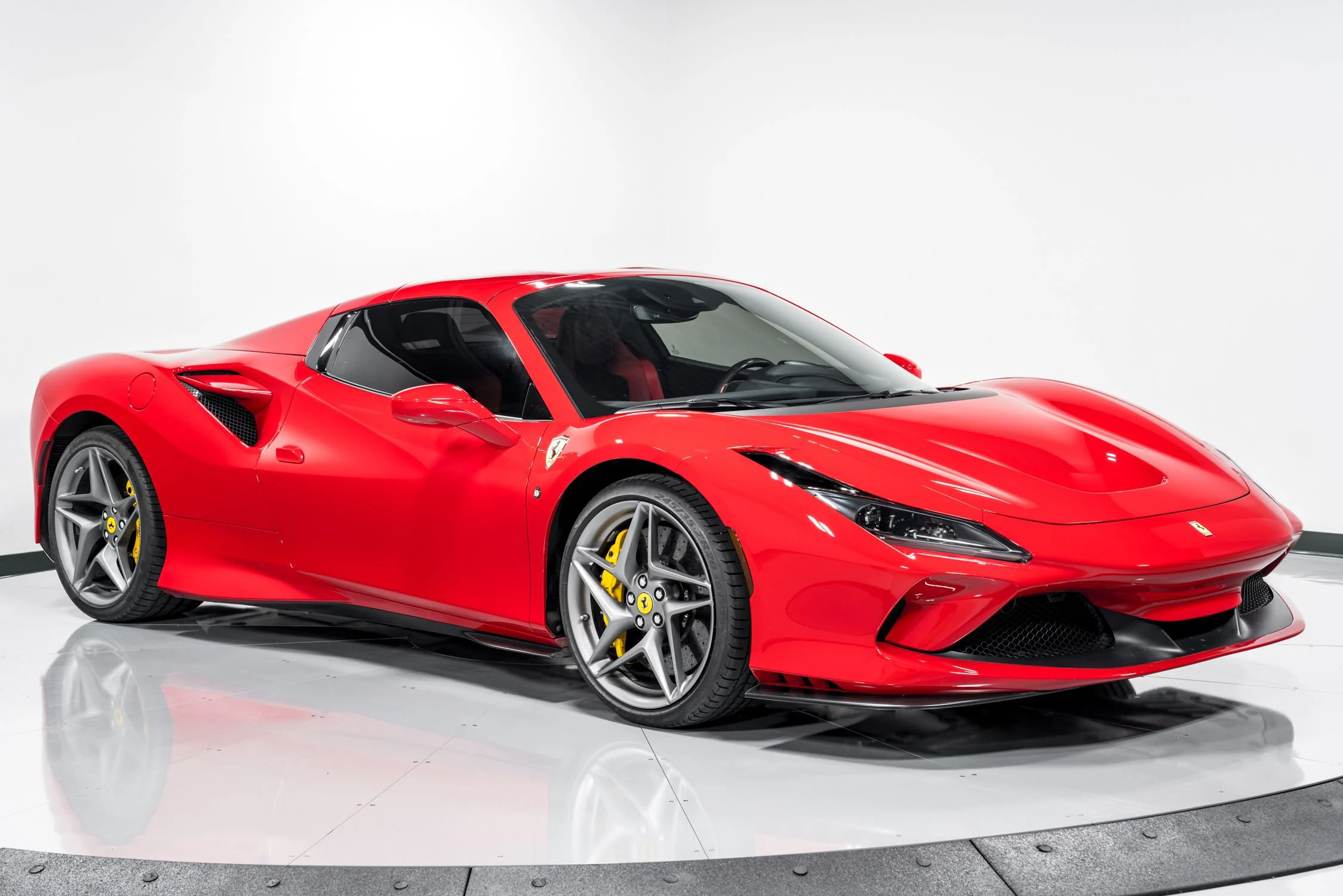 2021 Ferrari F8 Spider, 10/19