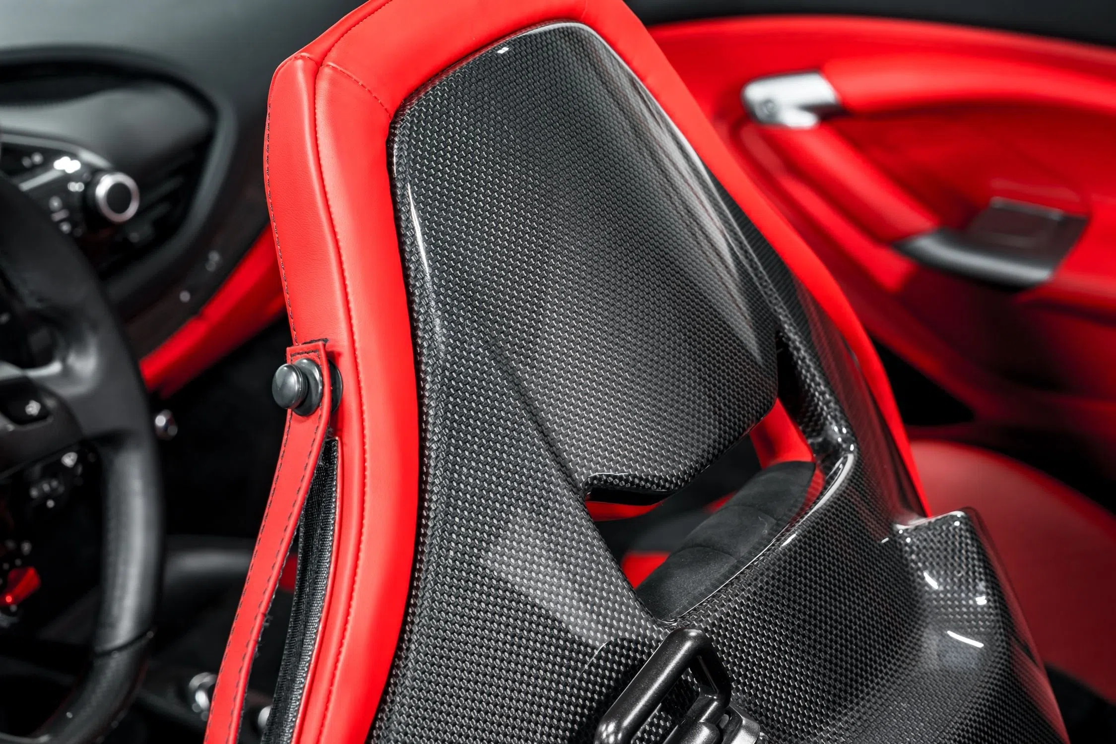 2021 Ferrari F8 Spider interior, seats