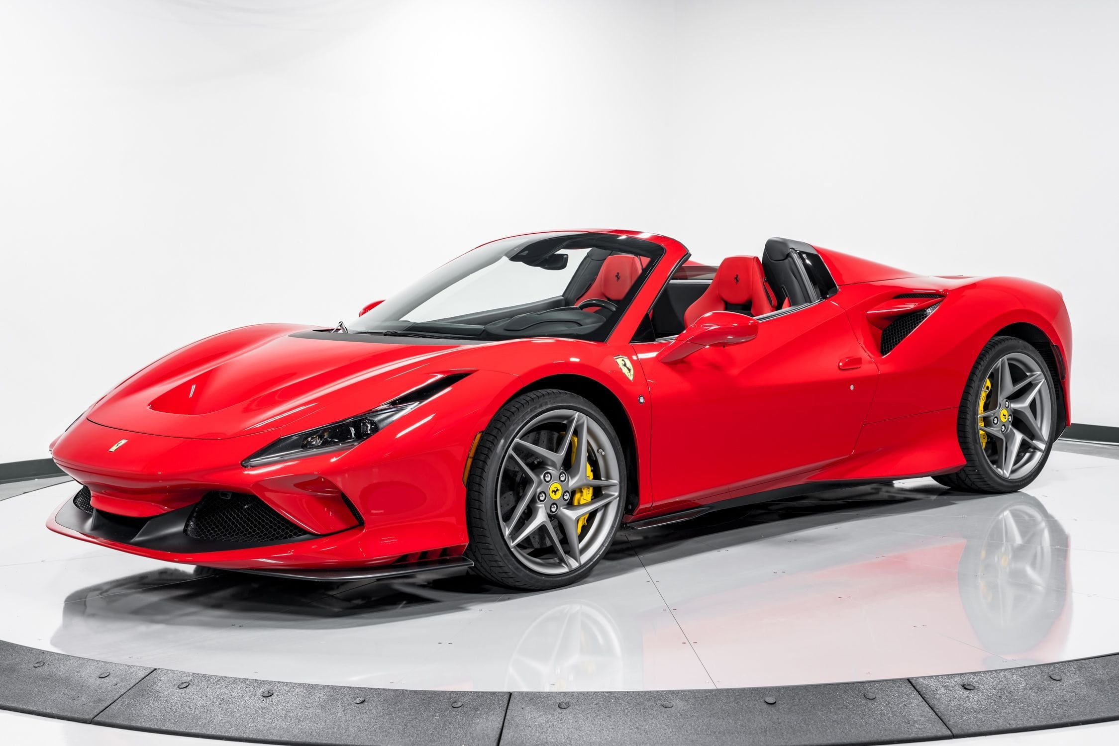 2021 Ferrari F8 Spider, 15/19