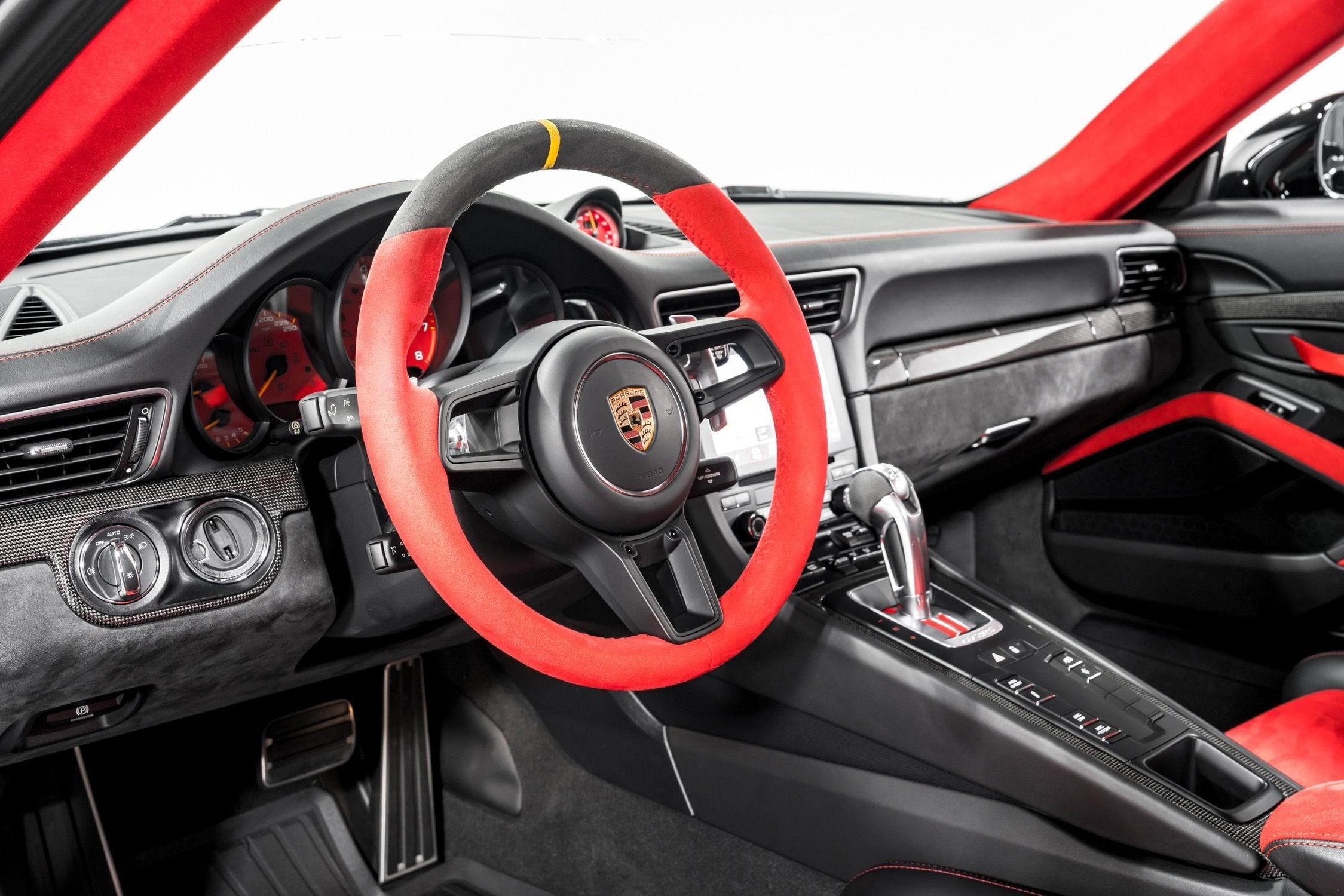 2018 Porsche 911 GT2 RS, 5/21