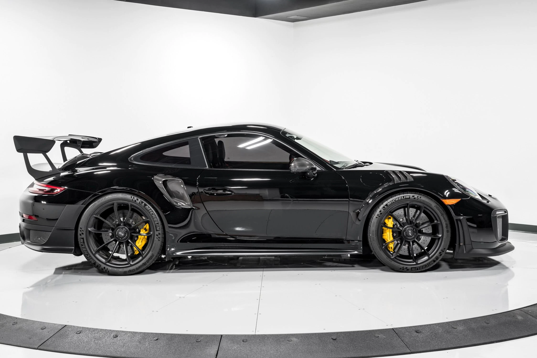 2018 Porsche 911 GT2 RS, 7/21
