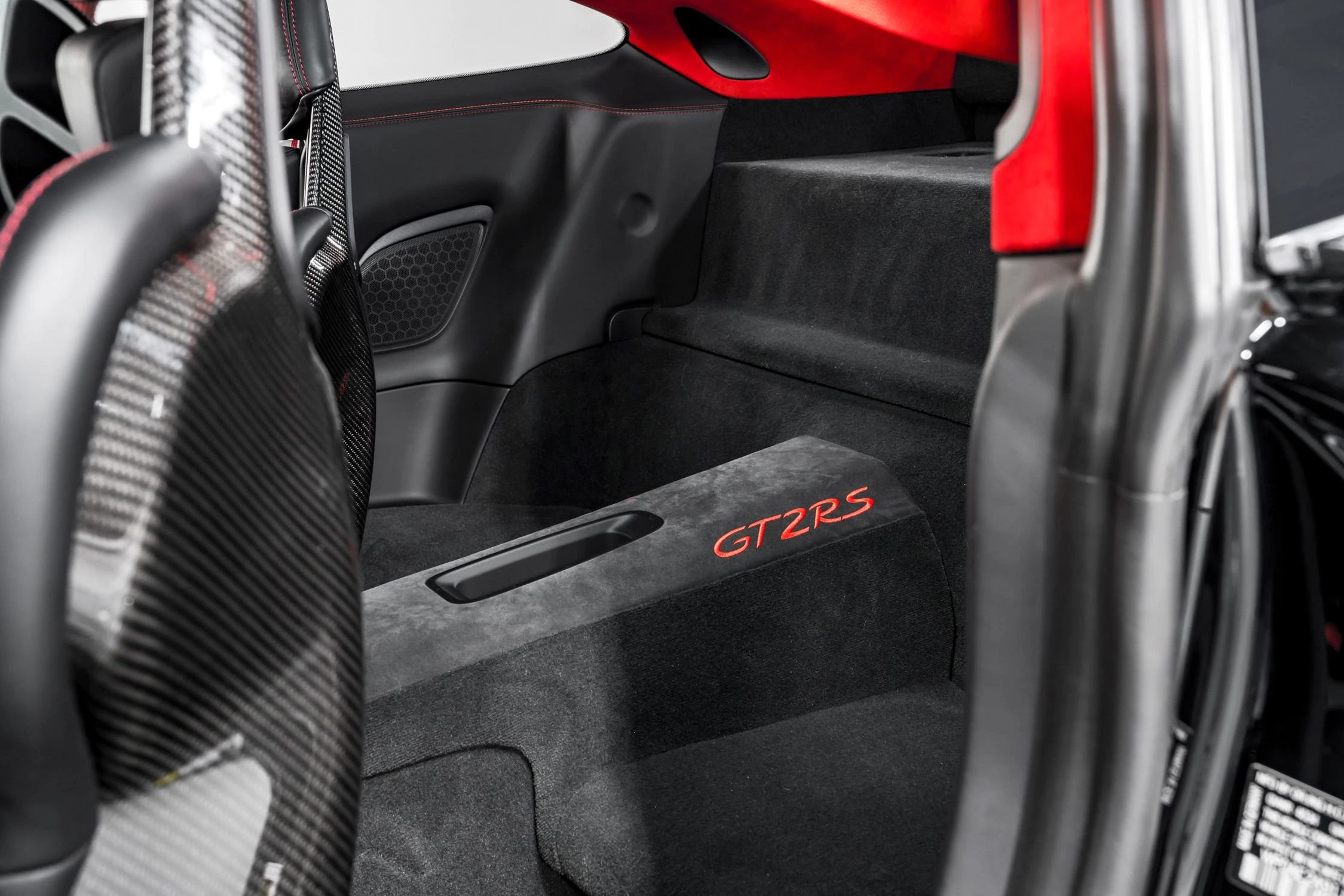 2018 Porsche 911 GT2 RS, 13/21