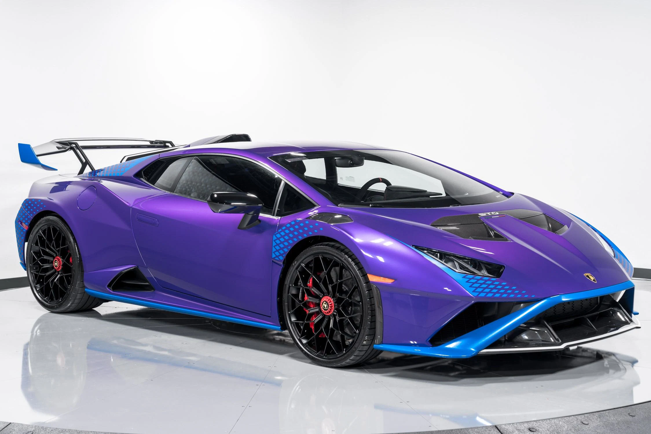 2023 Lamborghini Huracan STO, 10/18