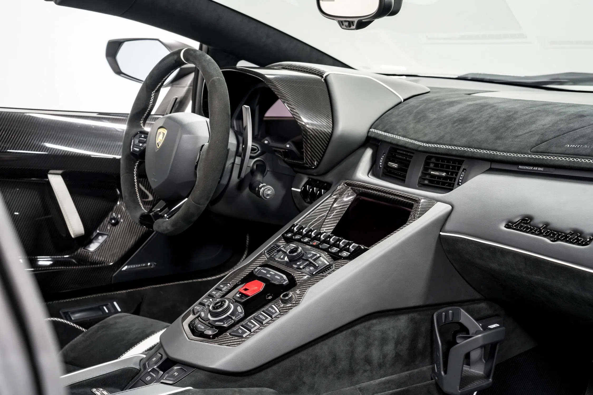 2020 Lamborghini Aventador SVJ Roadster interior, dashboard