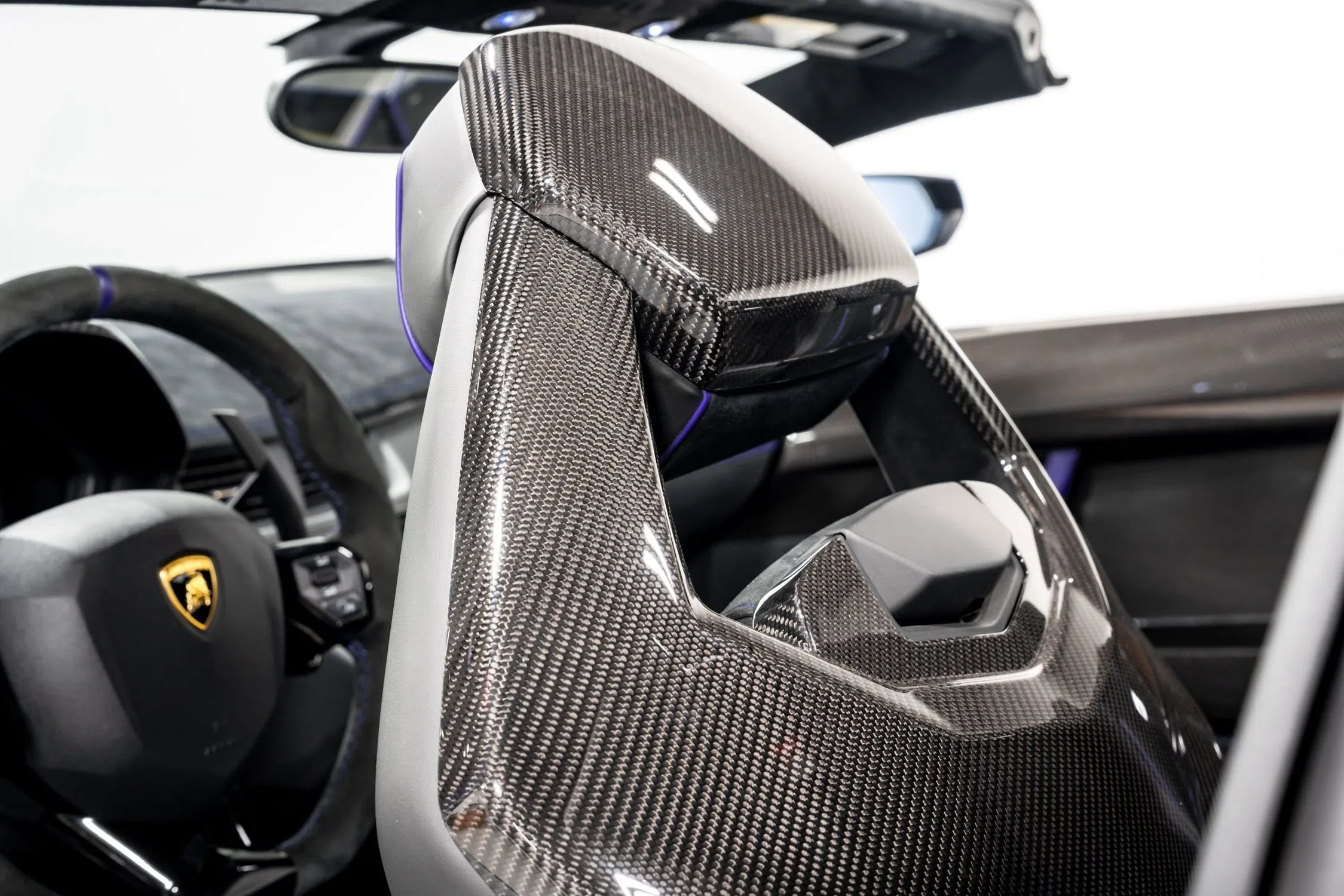 2016 Lamborghini Aventador SV Roadster interior