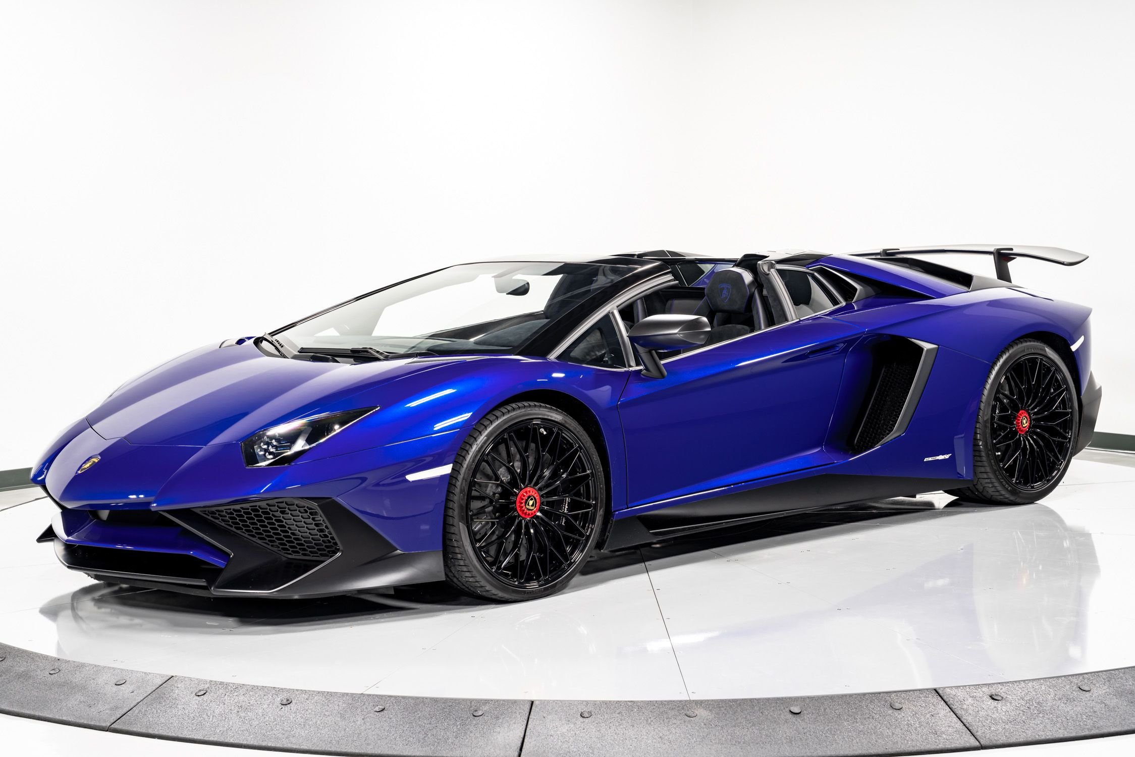 2016 Lamborghini Aventador SV Roadster, 10/24