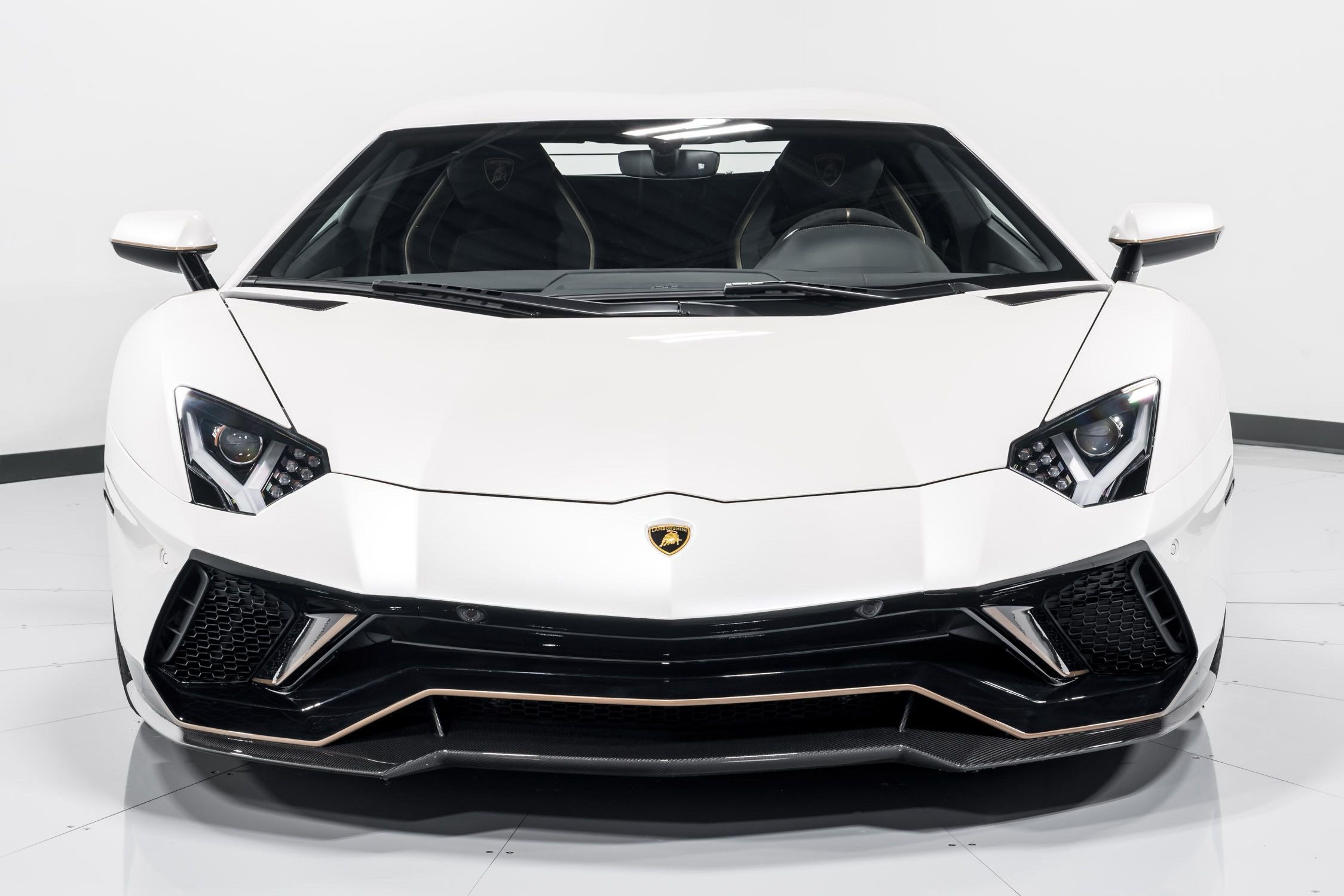 2022 Lamborghini Aventador Ultimae, 3/22