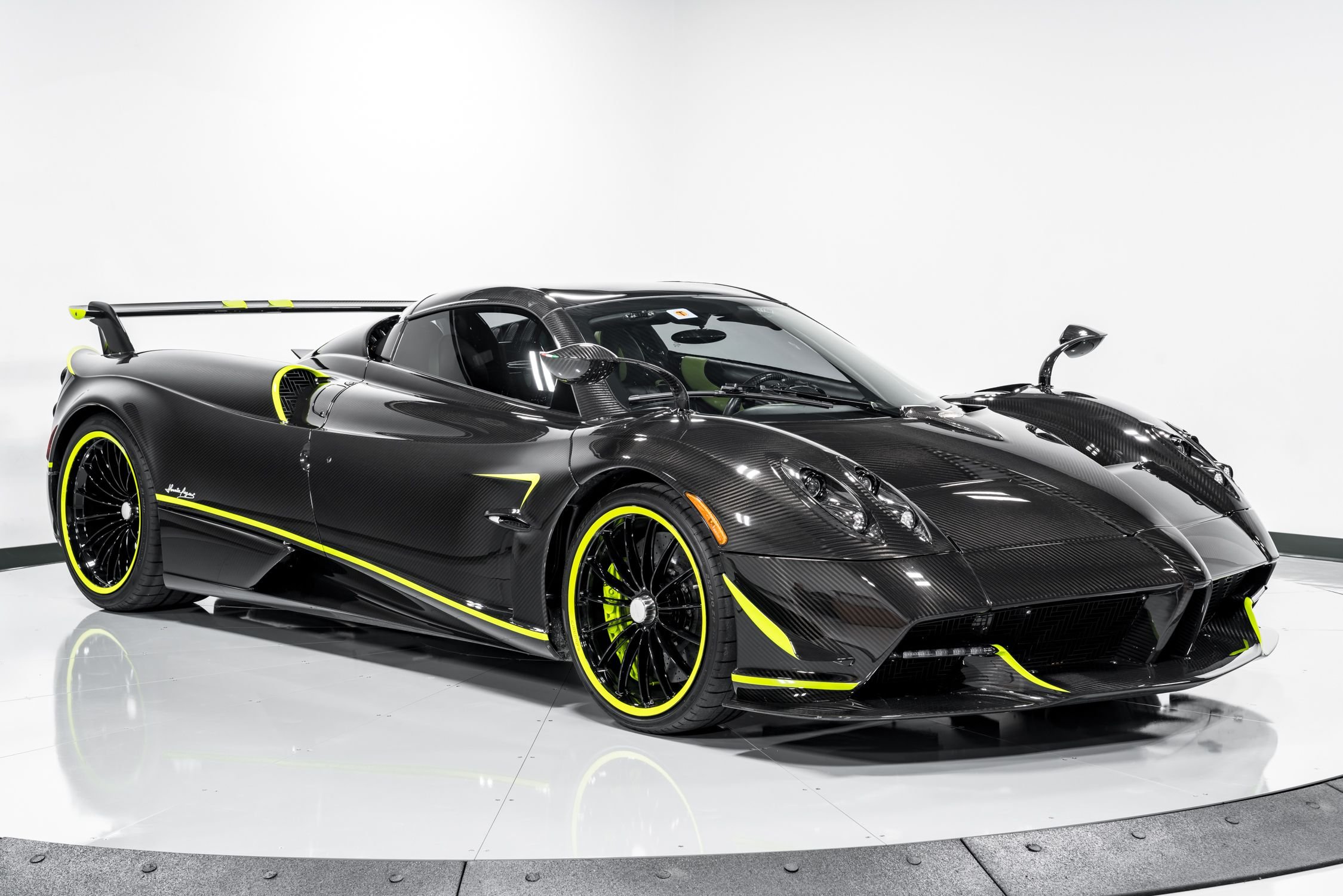 2017 Pagani Huayra Roadster