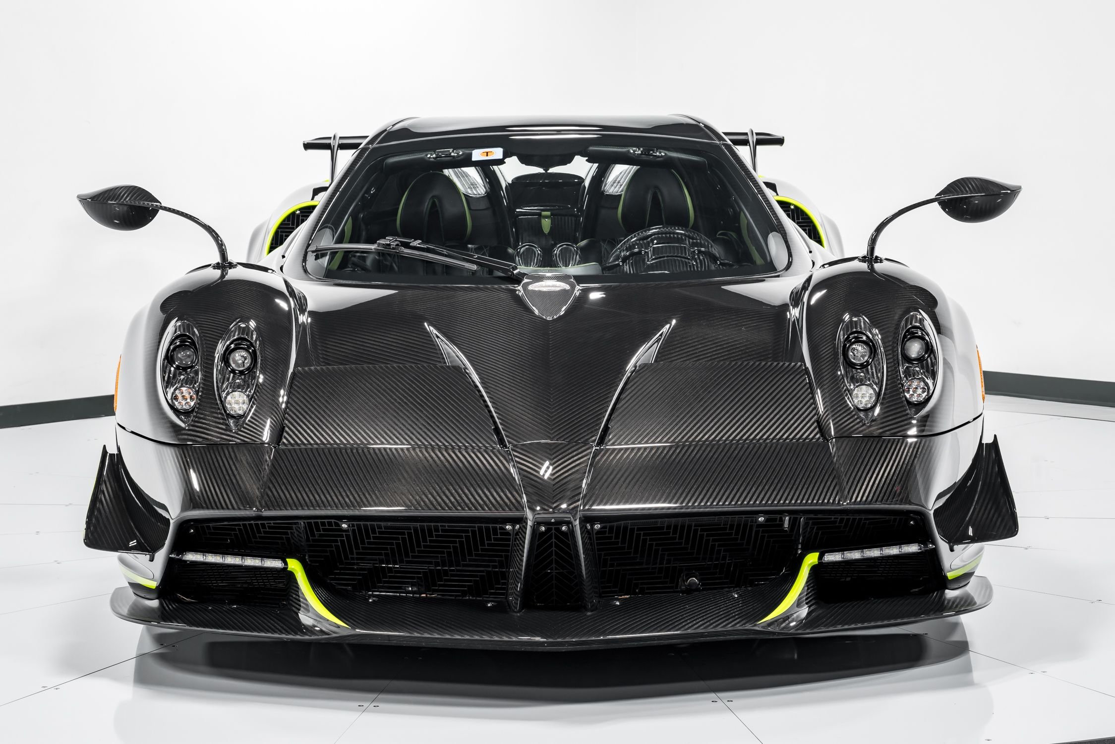 2017 Pagani Huayra Roadster, 6/26