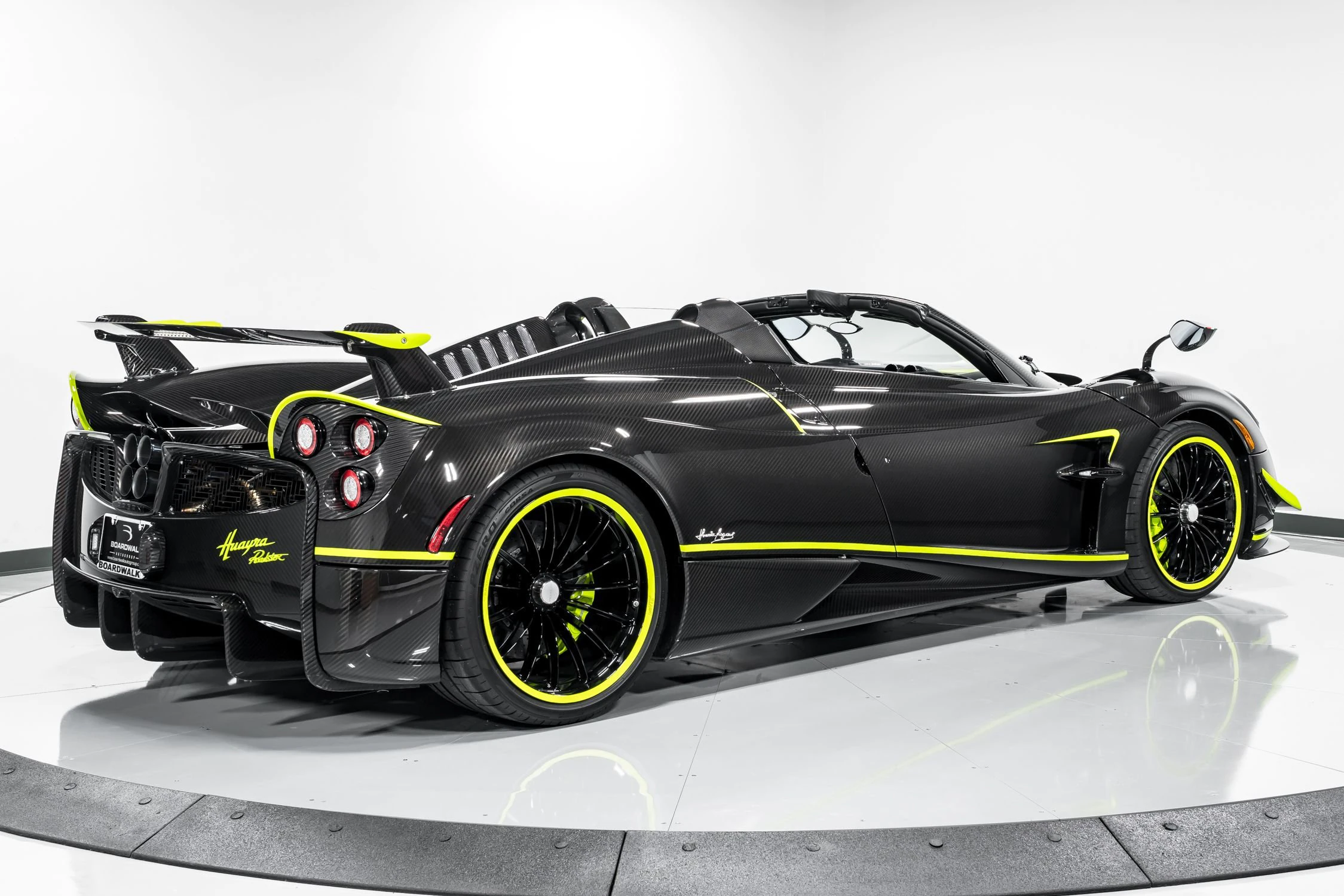 2017 Pagani Huayra Roadster, 18/26