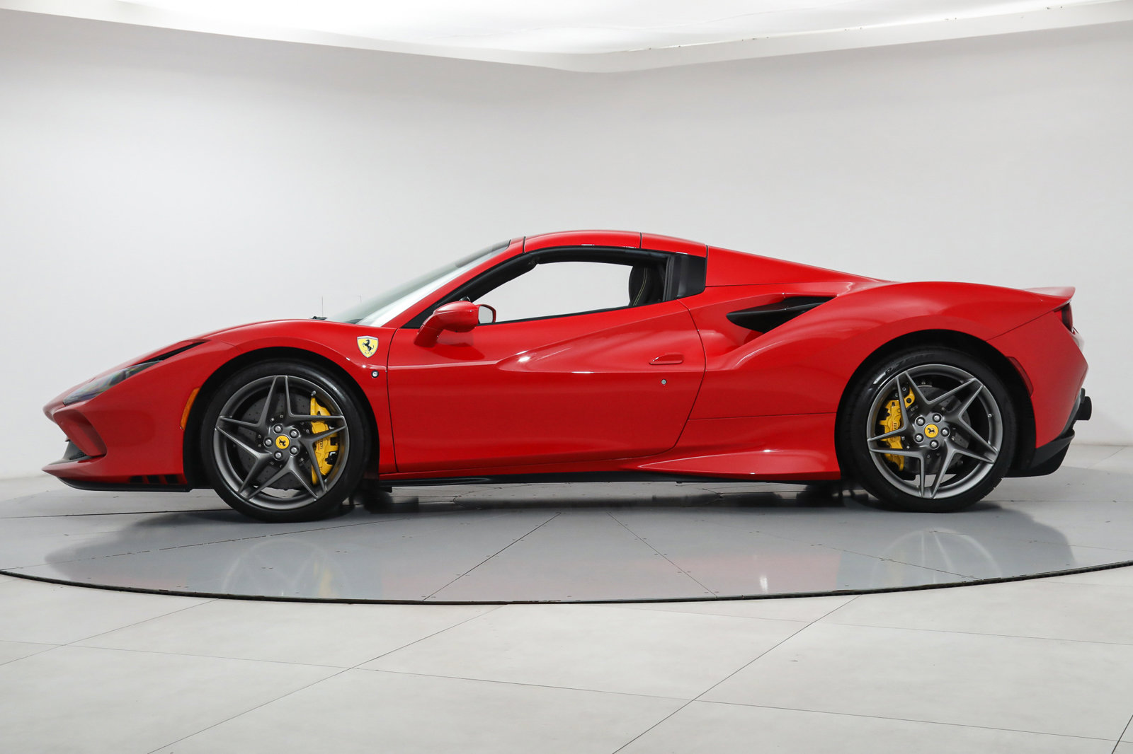 2021 FERRARI F8 SPIDER, 9/14