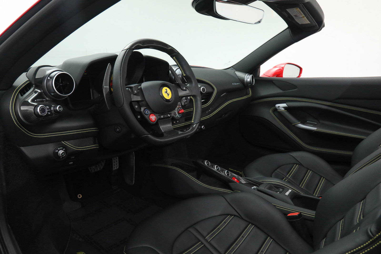 2021 FERRARI F8 SPIDER, 12/14