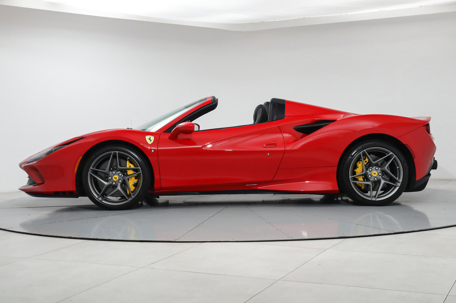 2021 FERRARI F8 SPIDER, 13/14